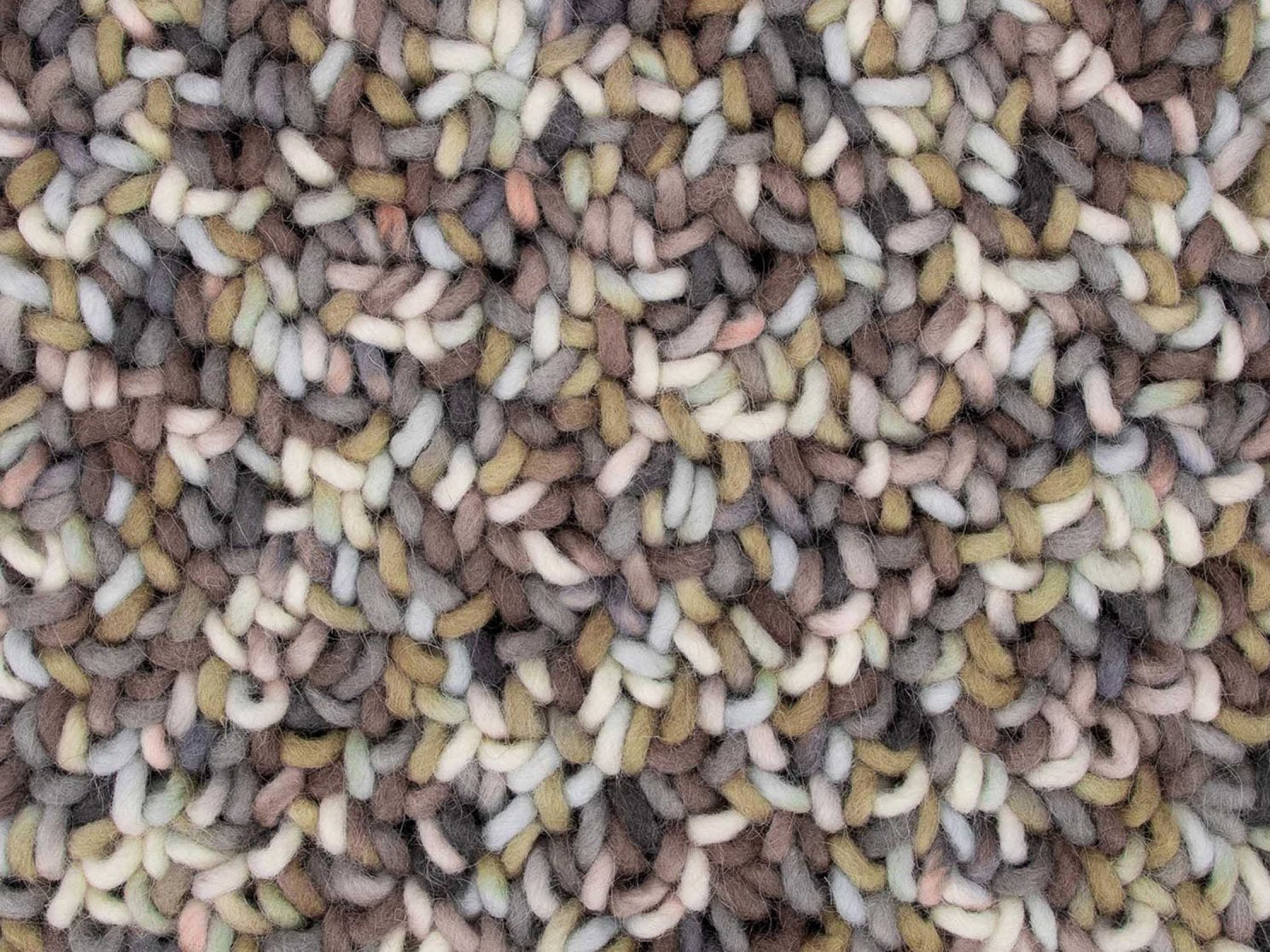 Koberec ARCH tmavosivý