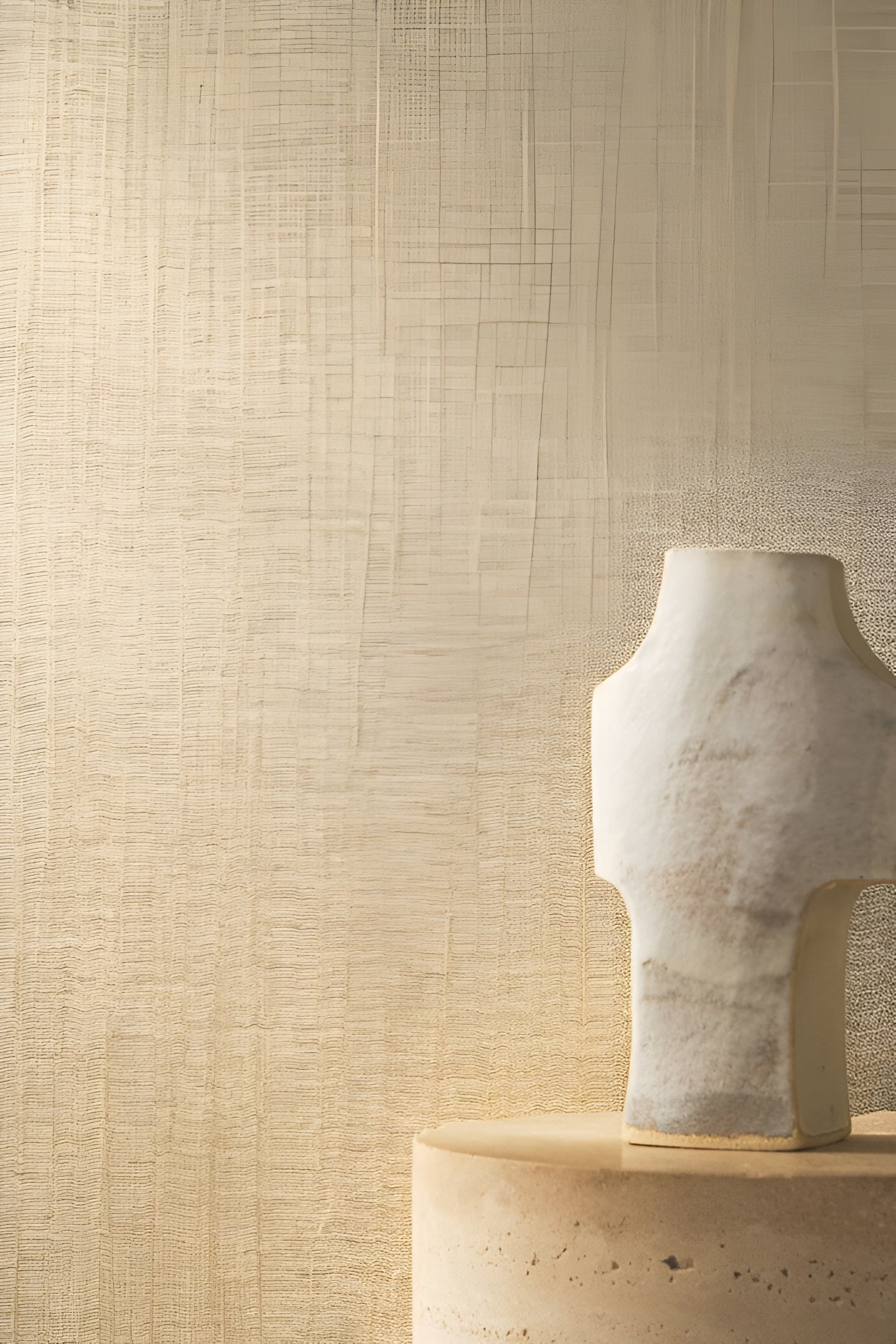 Tapeta tekstylna strukturalna na metalicznej folii RADIEUSE - SABLE MORDORÉ beżowy z brązowym