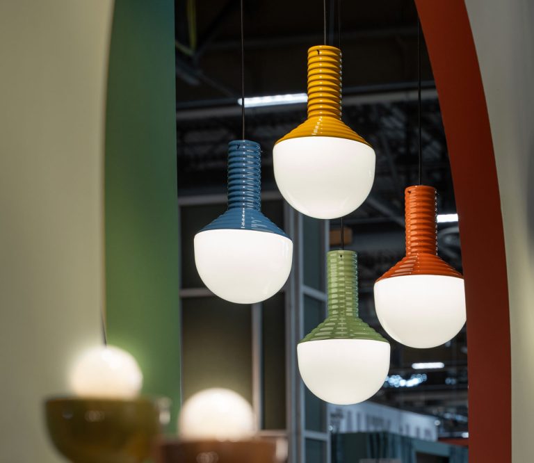 SELARÒN yellow ceramic pendant lamp