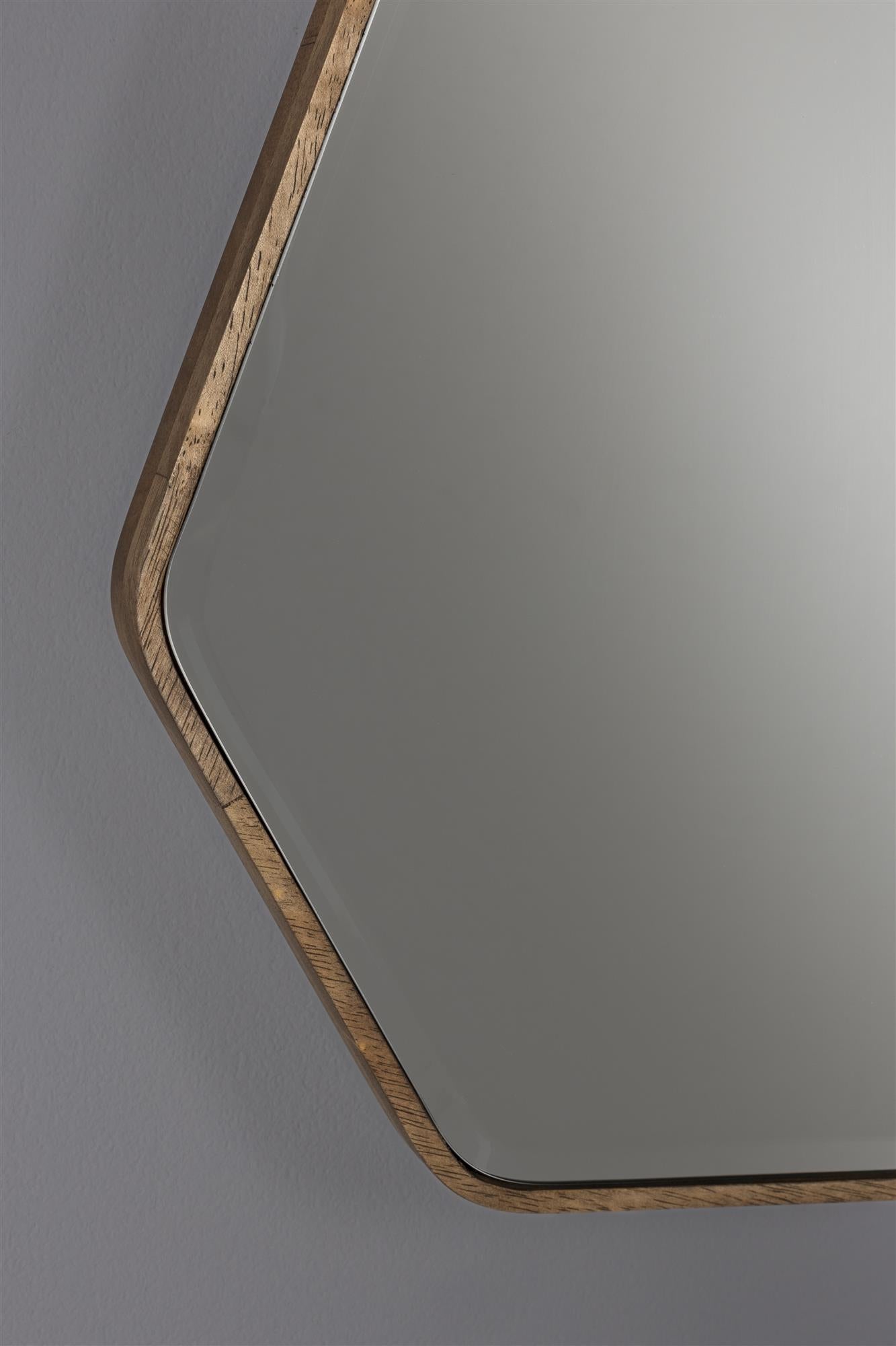 Luster BRYN z kaučukového dreva