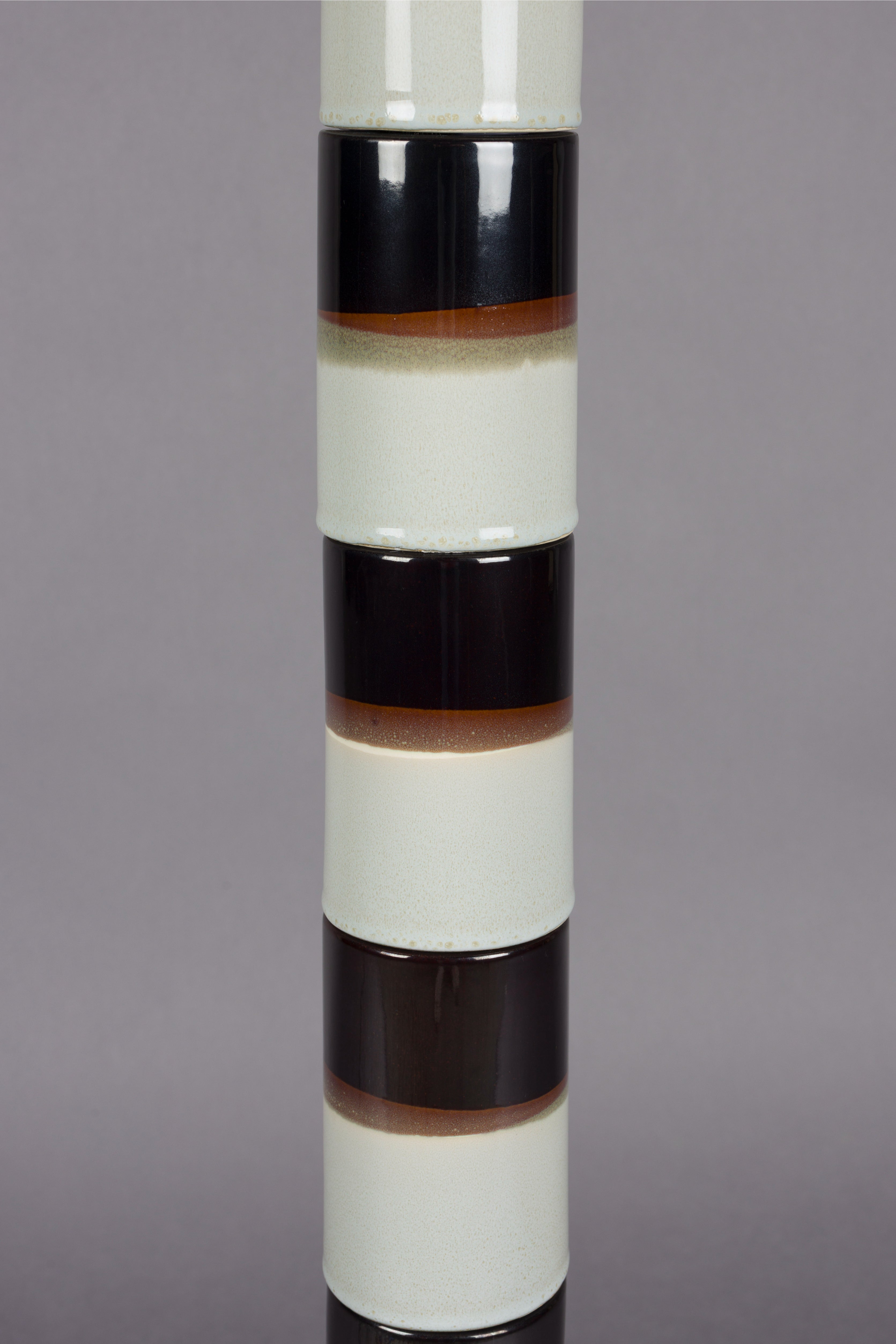 Lampa VERTIGO biela s čiernou