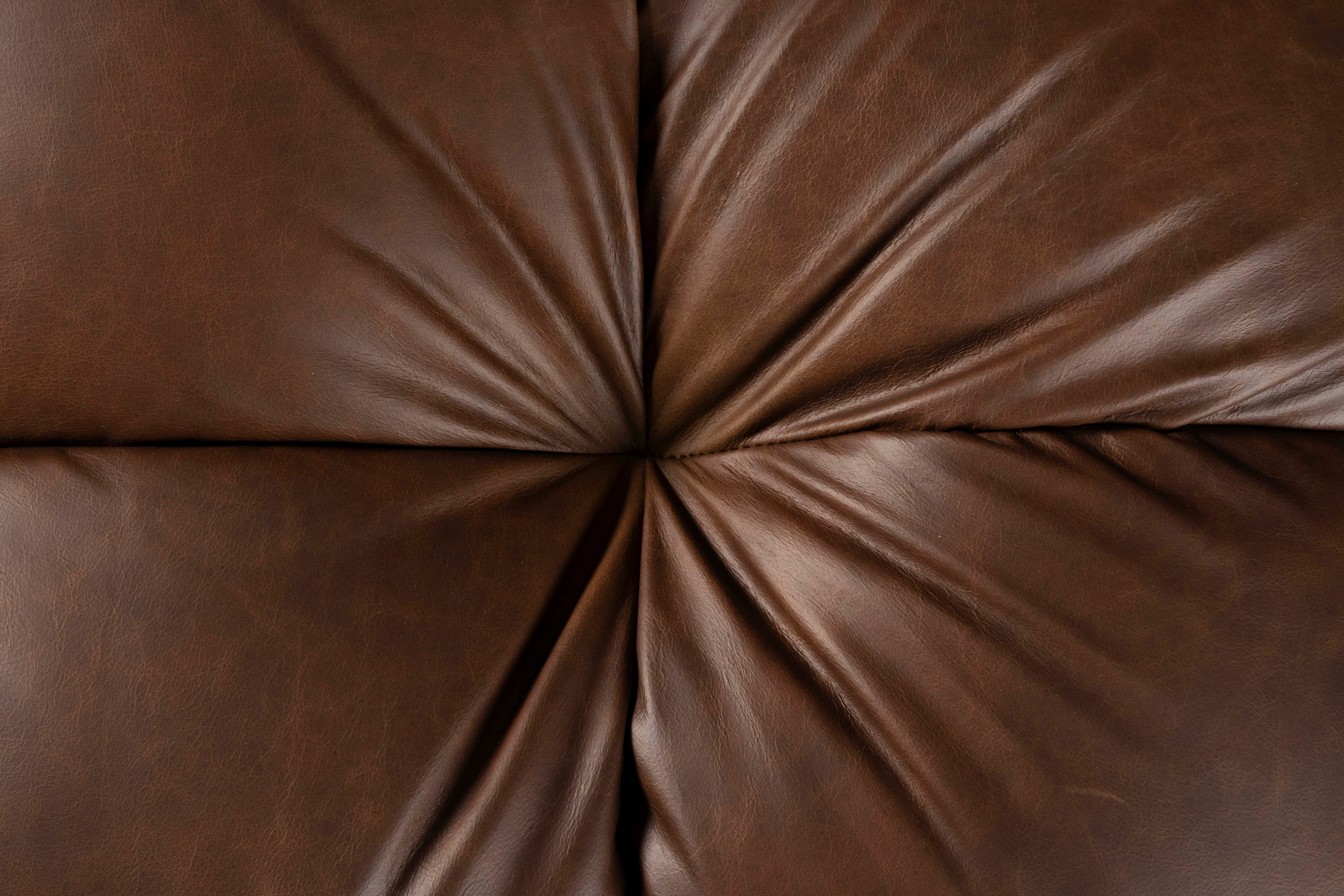 4.5-seater HACKMAN sofa in chocolate leather