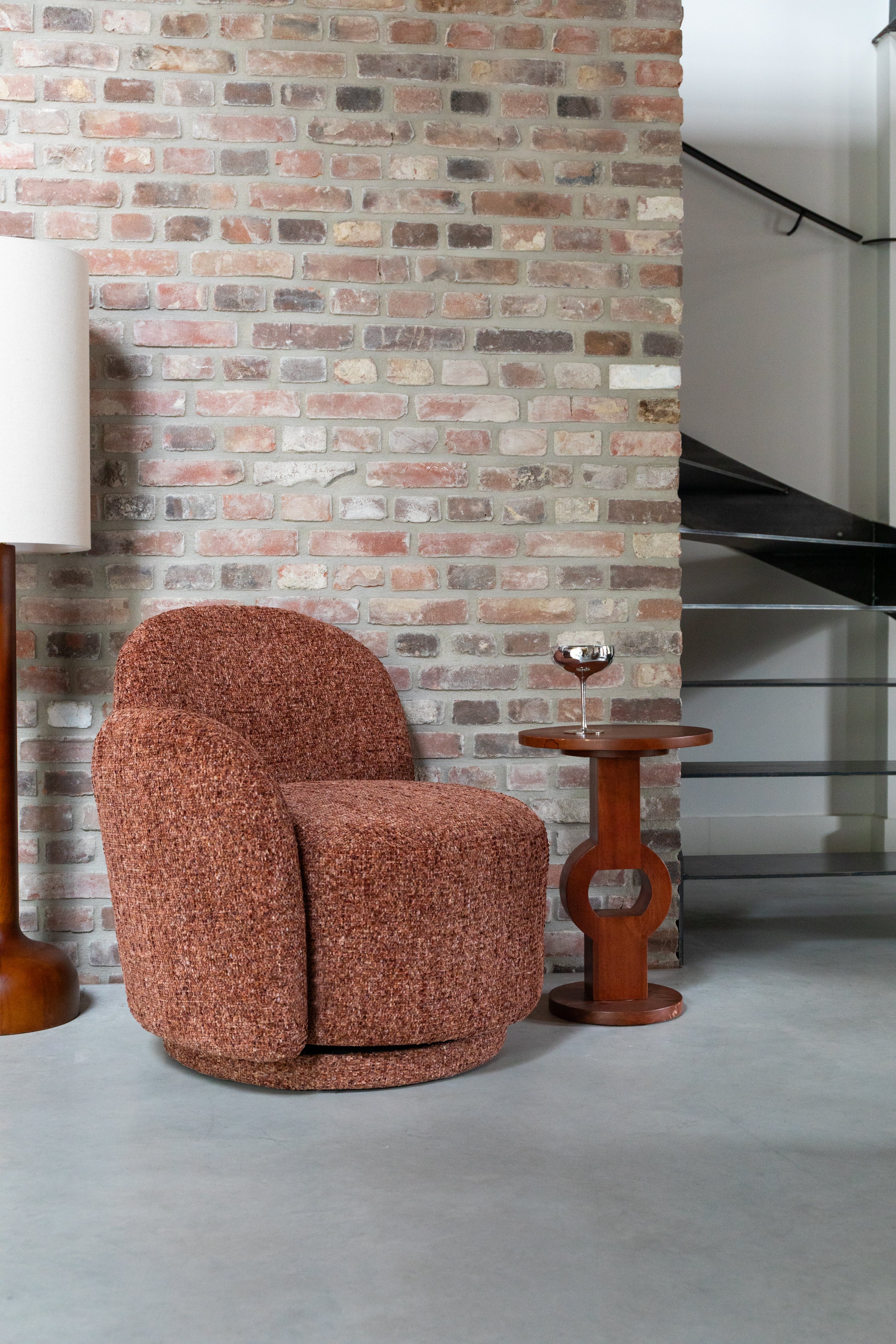 ROSE swivel armchair in burgundy mélange
