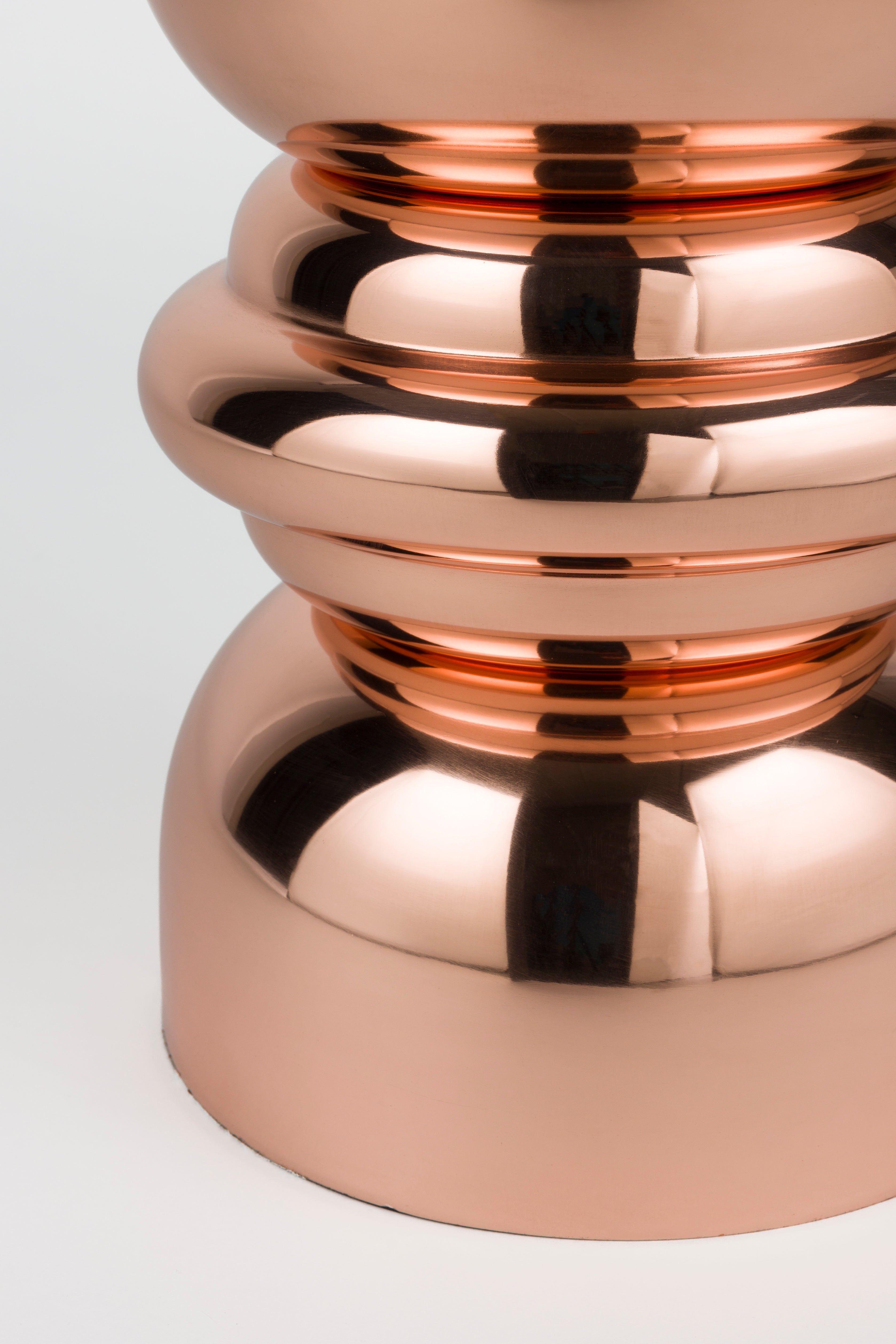 Bočný stolík KINGA medený