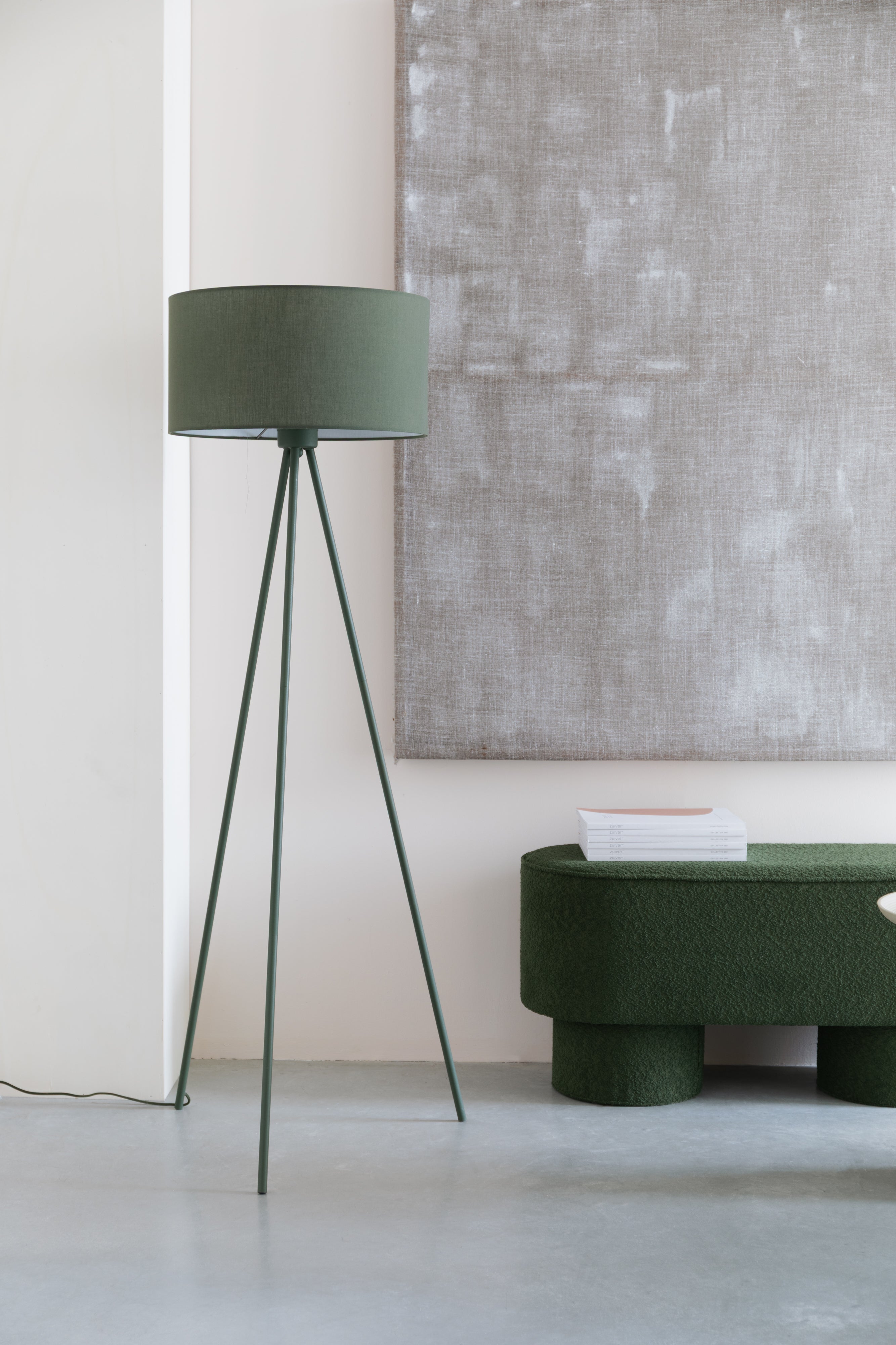 SUSIE green tripod floor lamp