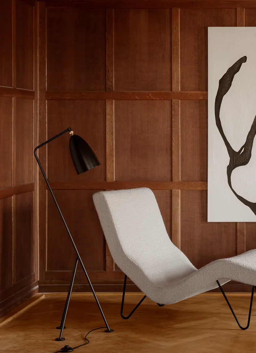 Gray tripod reading floor lamp GRÄSHOPPA