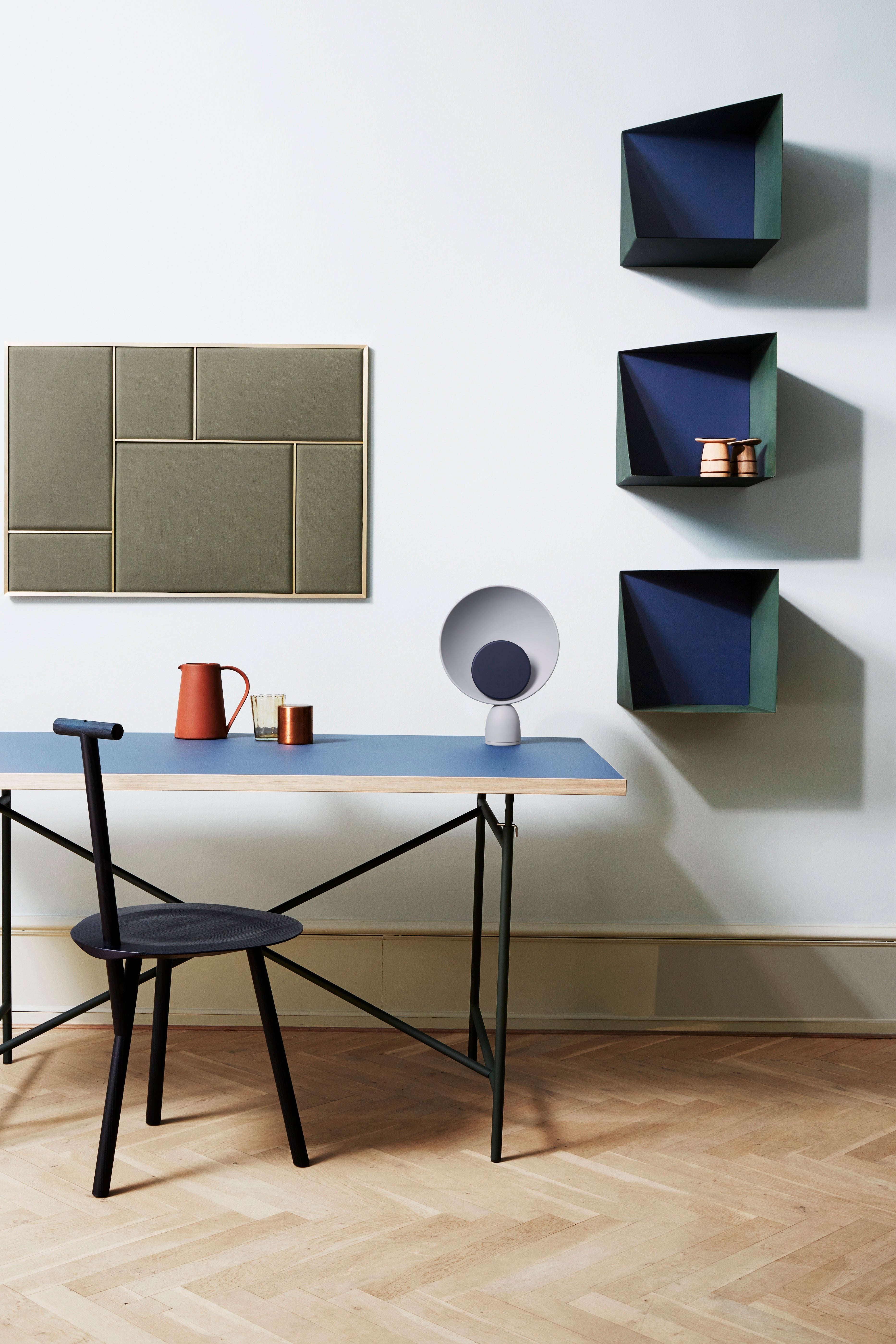 Stolička SPADE modrá