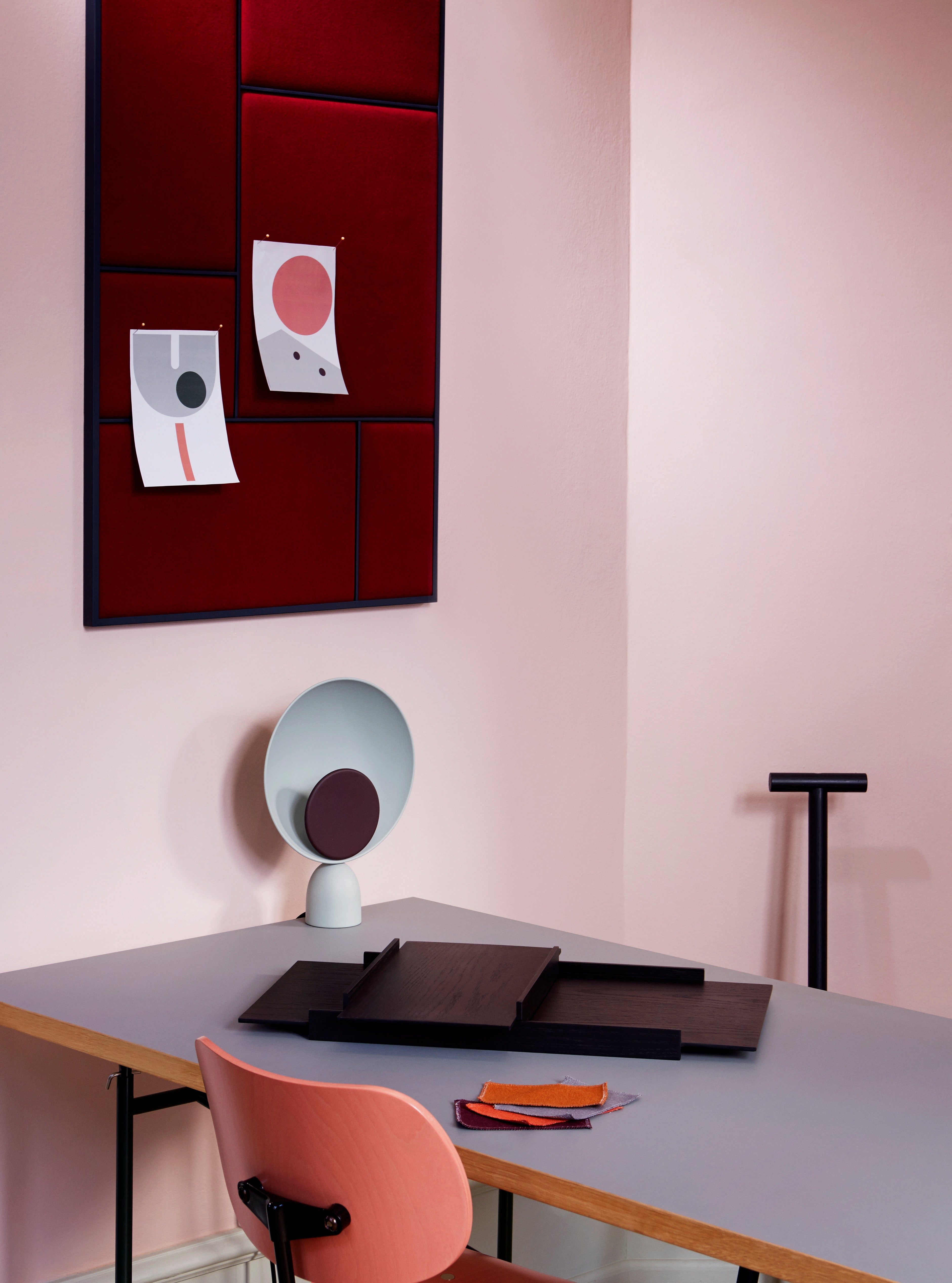 BLOOPER table lamp blue with purple