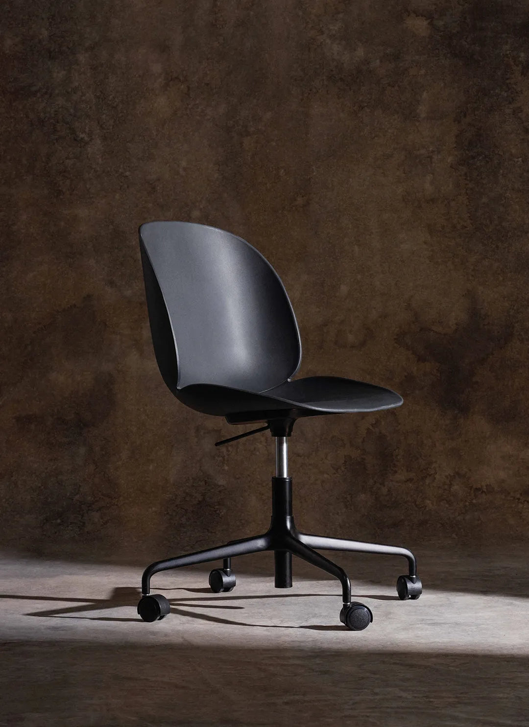 BEETLE office chair white