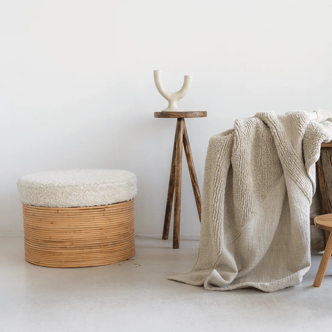 [brak] Pufa rattanowa Urban Nature Culture    Eye on Design