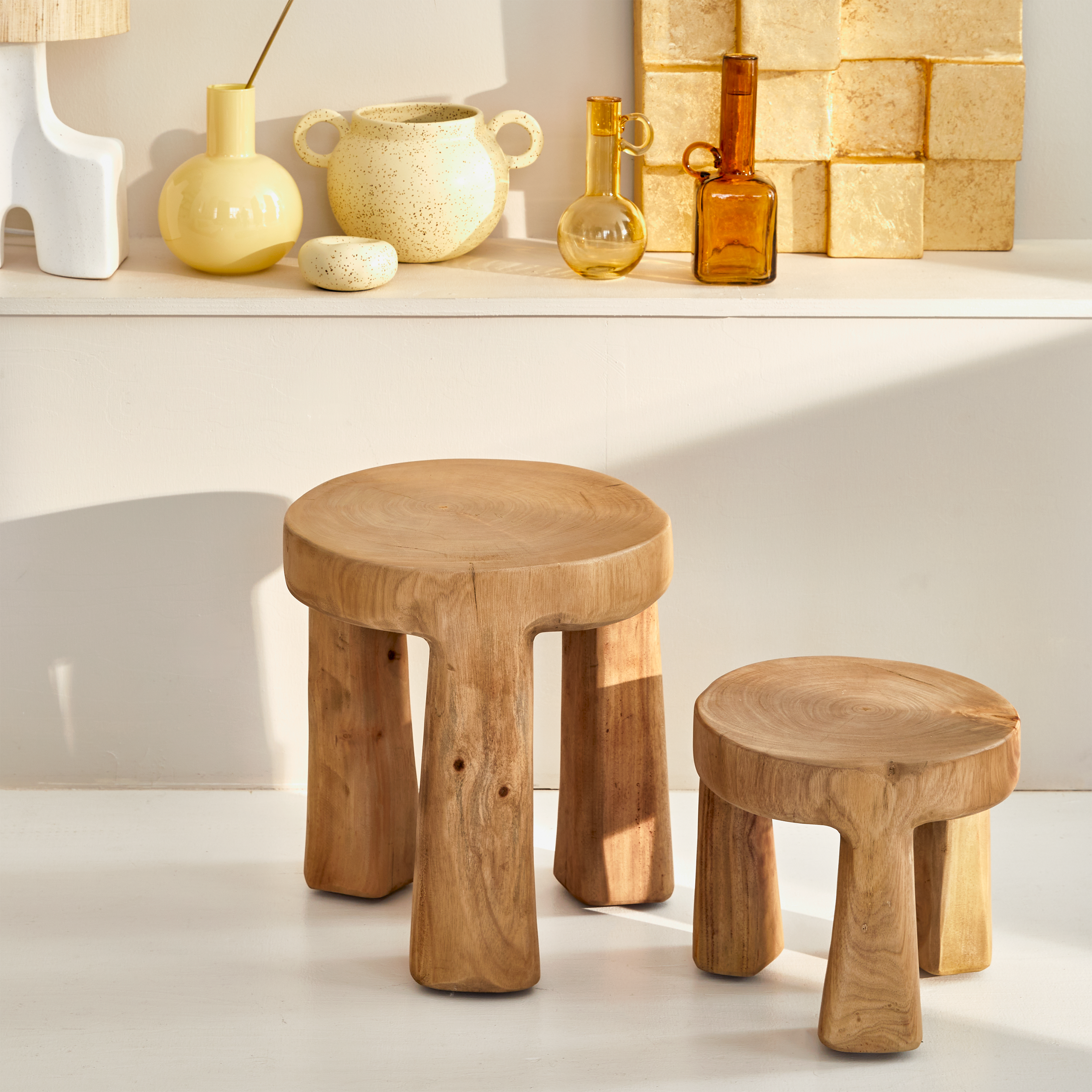 Donna mahogany wood stool
