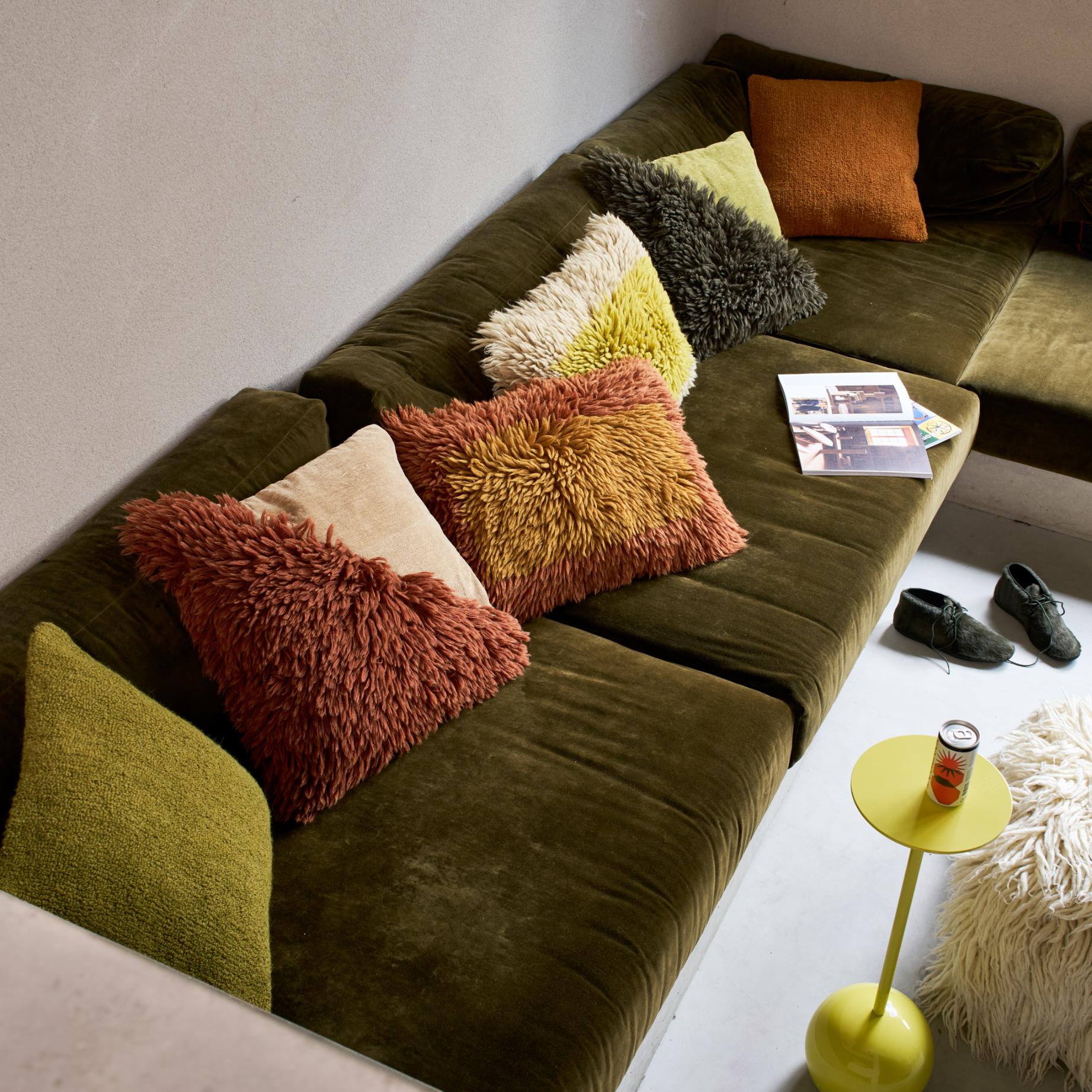 Plyšová vankúš ADOBE hnedá