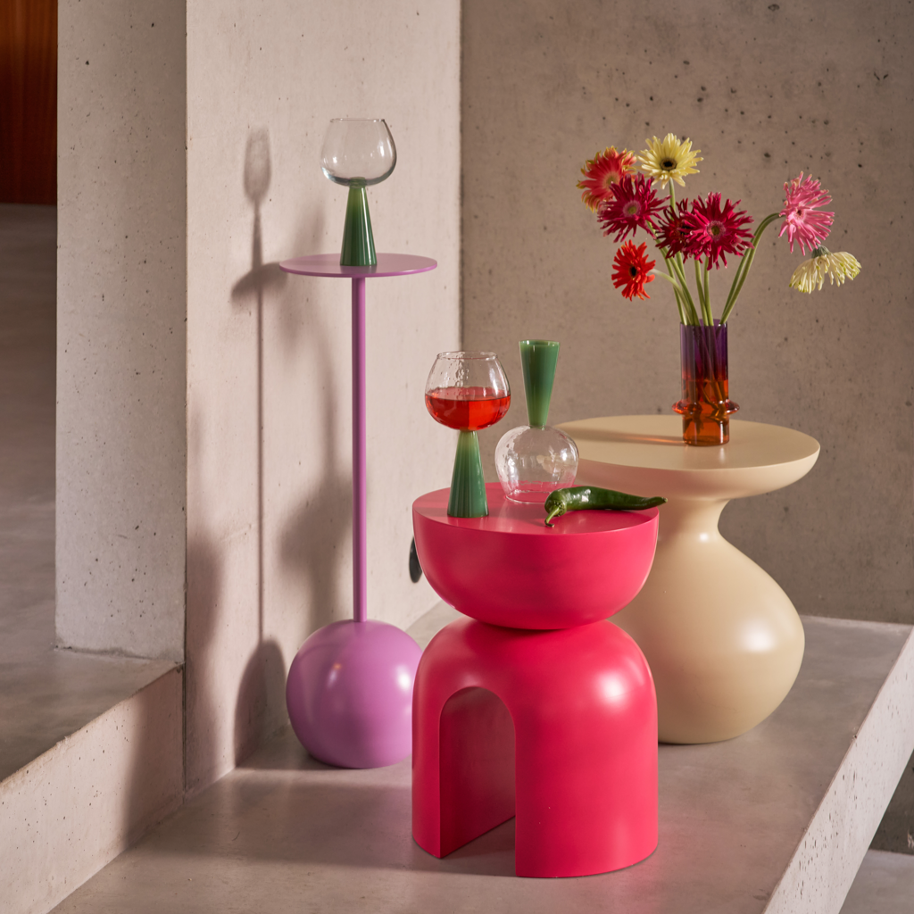 BOJE pink side table