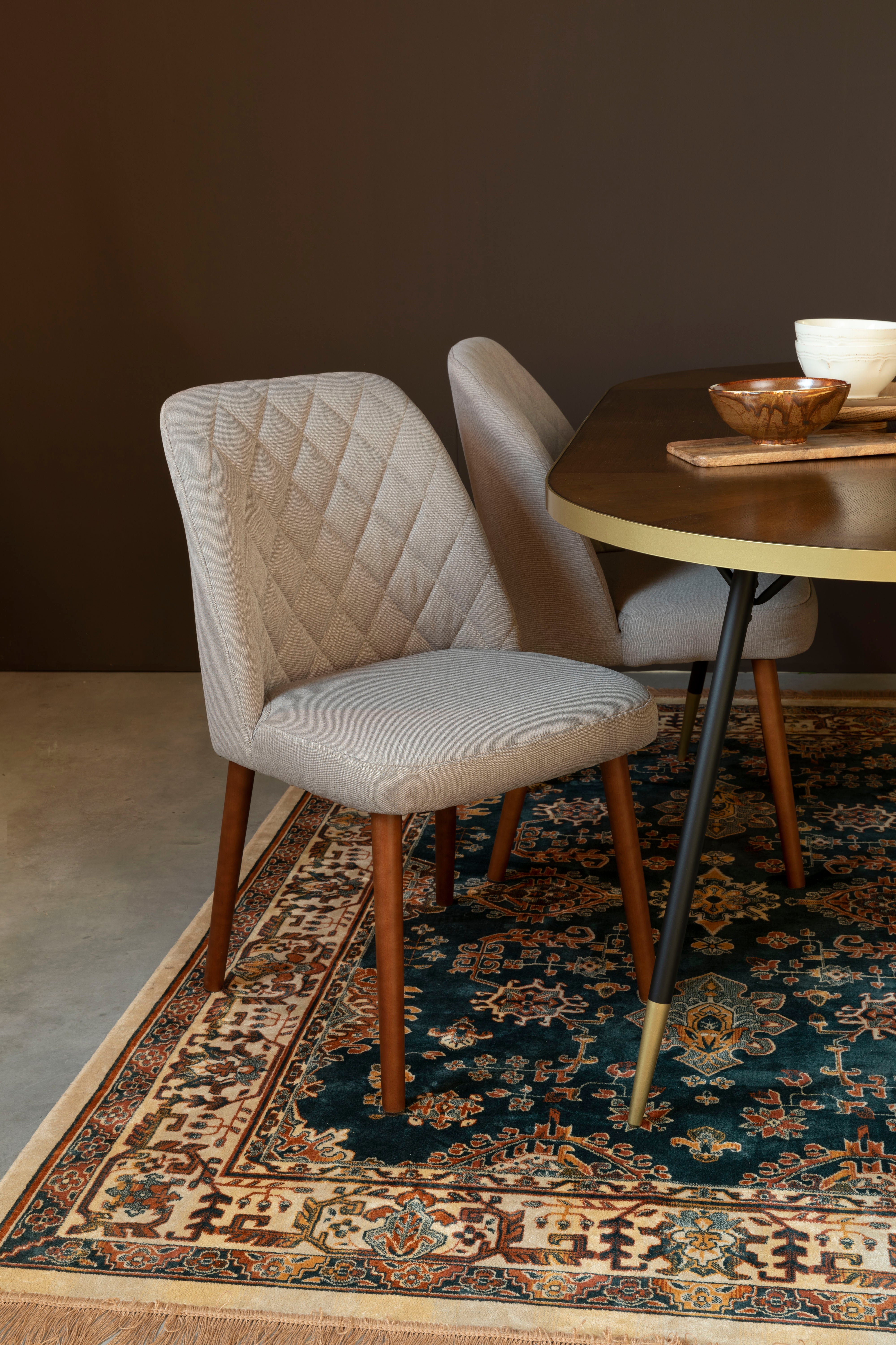 Stolička CONWAY béžová s drevenou základňou