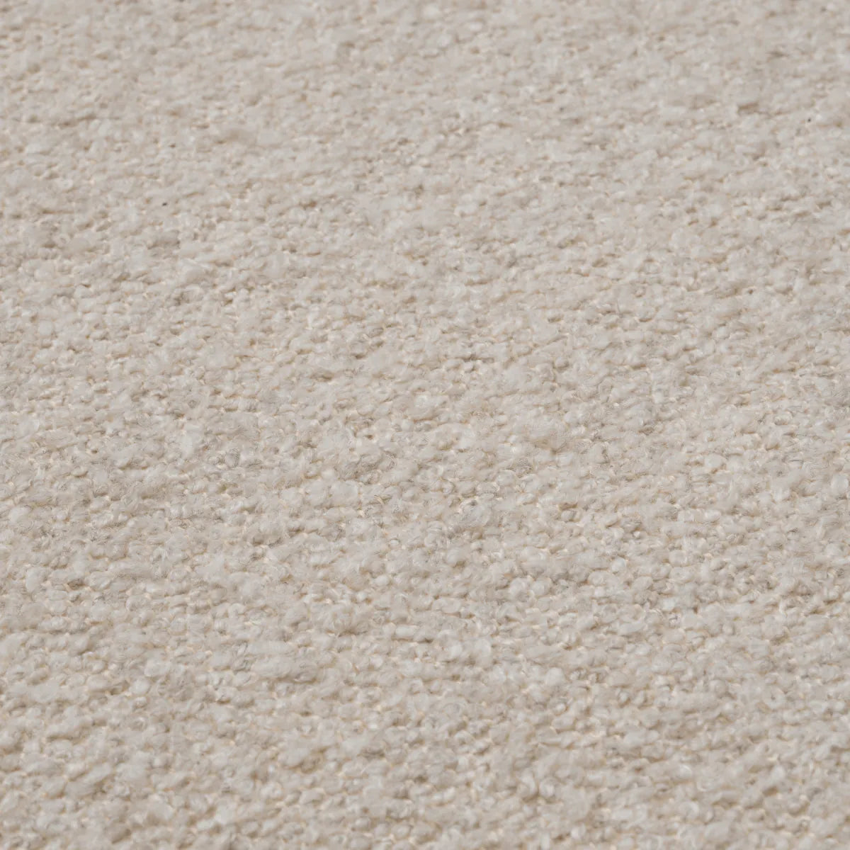 Stolička GIUSEPPE biela bouclé s čiernym podstavcom