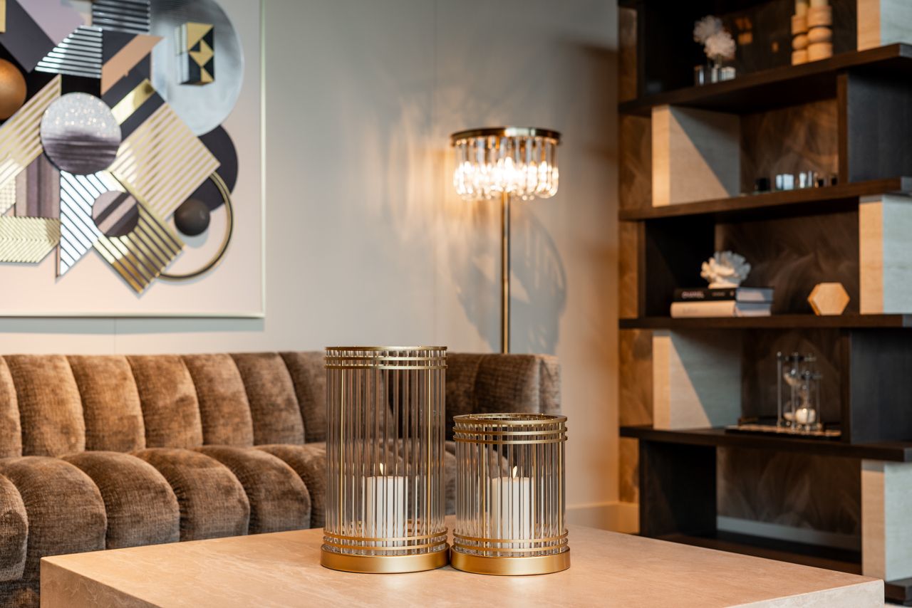 DAGMAR floor lamp glass with a gold base