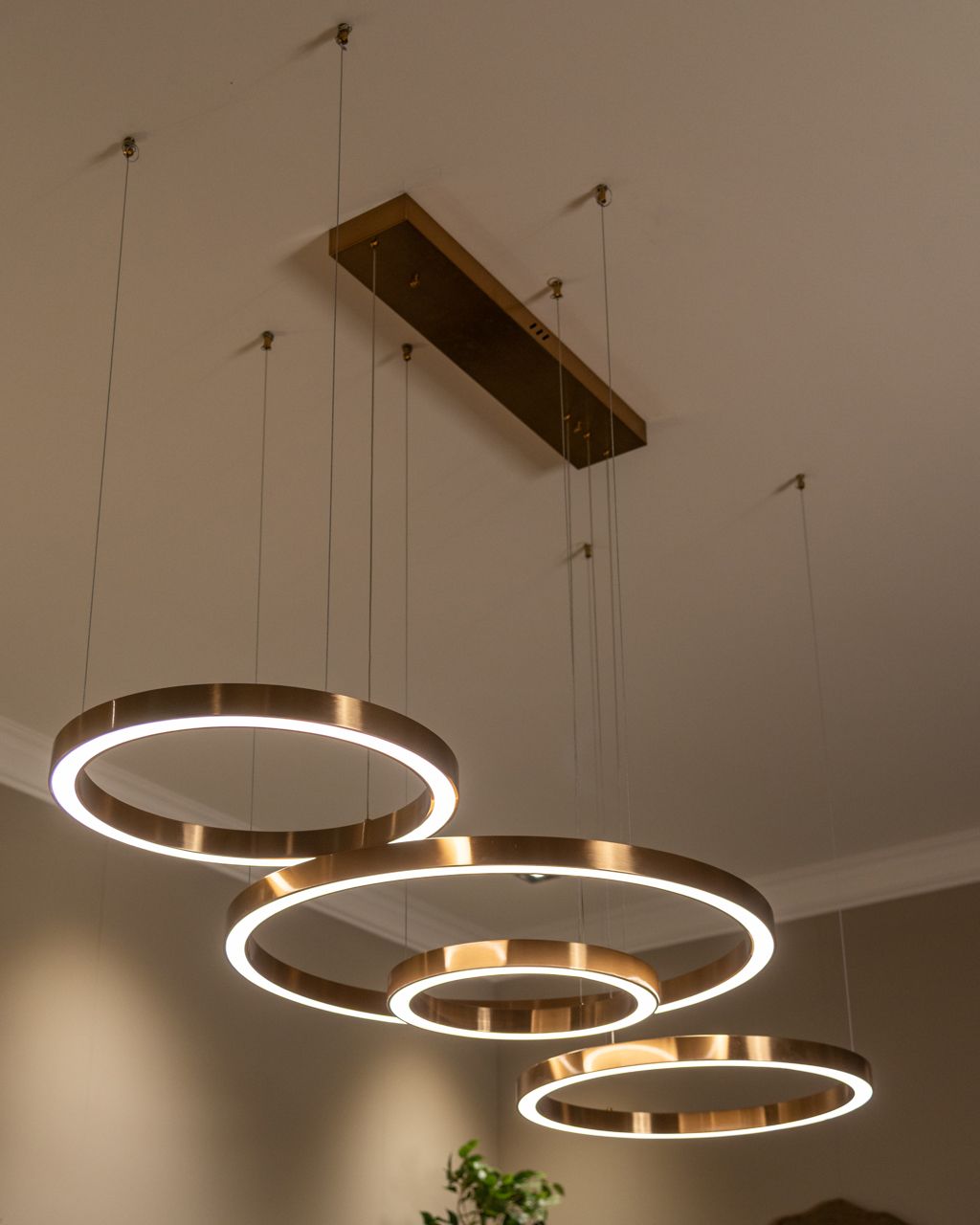 LILOU gold chandelier
