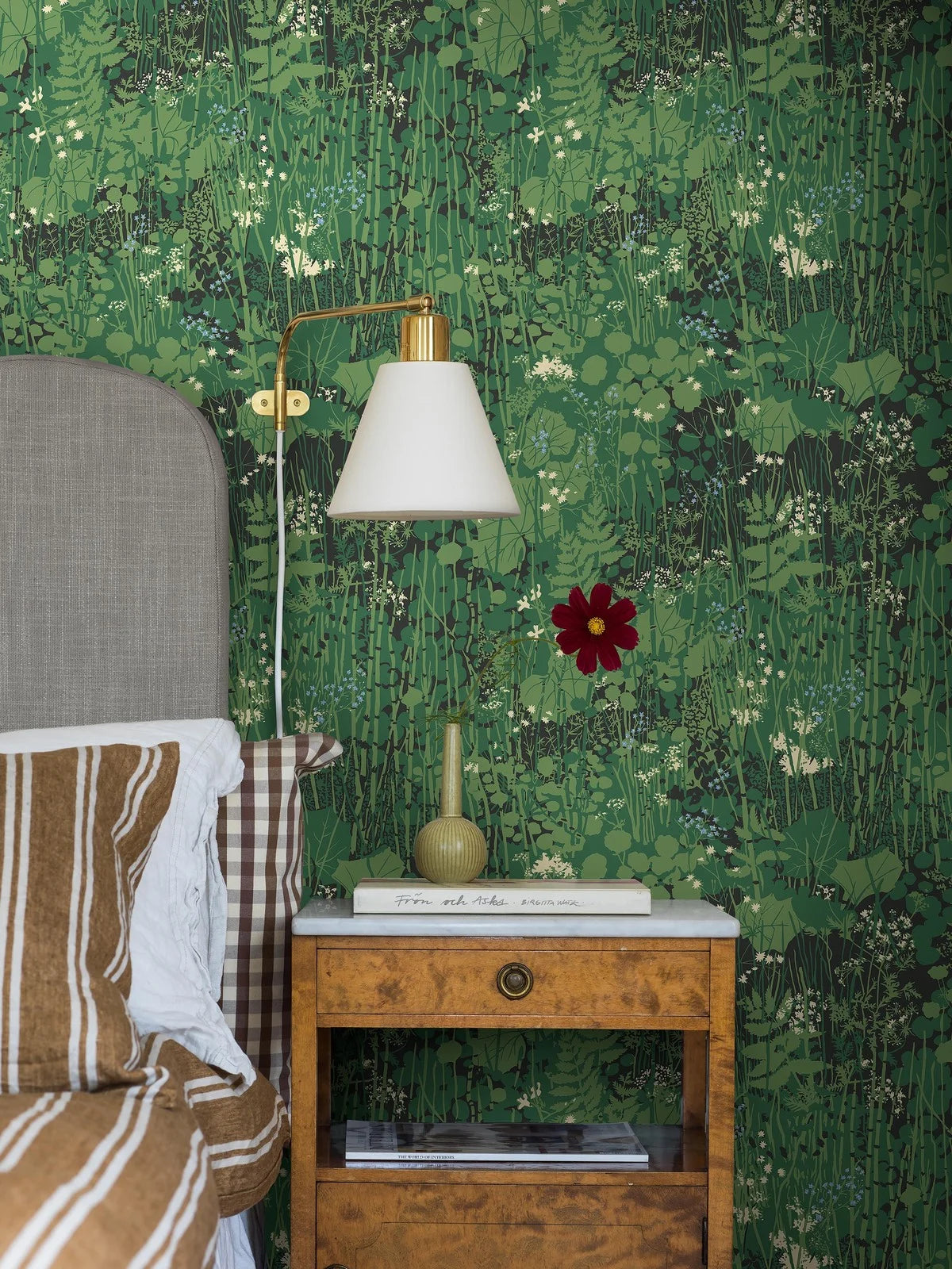 Tapeta s rastlinným motívom listov DIKESREN zelená