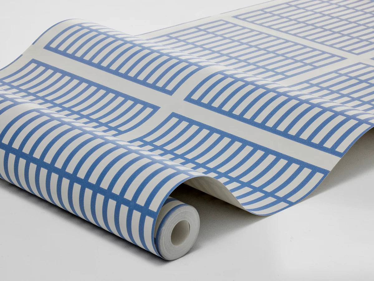 Tapeta s geometrickým vzorom ALVAR AALTO 14/6 biela s modrou