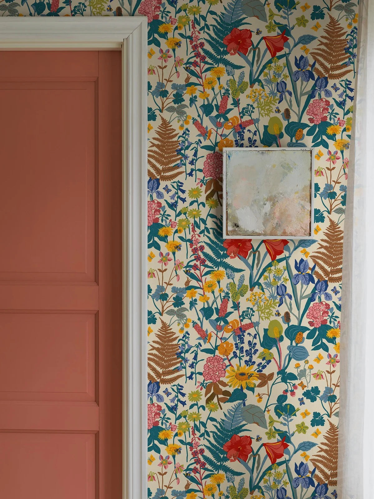 Tapeta s rastlinným motívom STUGRABATT béžová s modrou