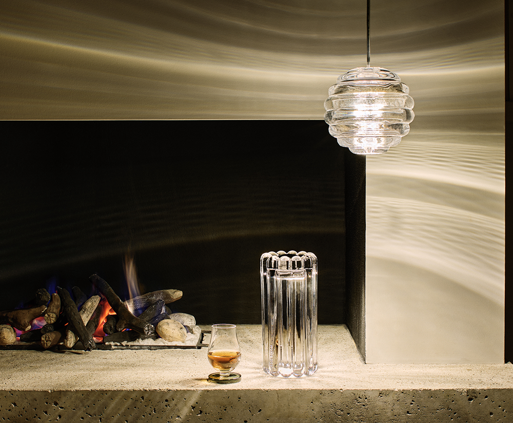 Závesná lampa okrúhla PRESS sklenená