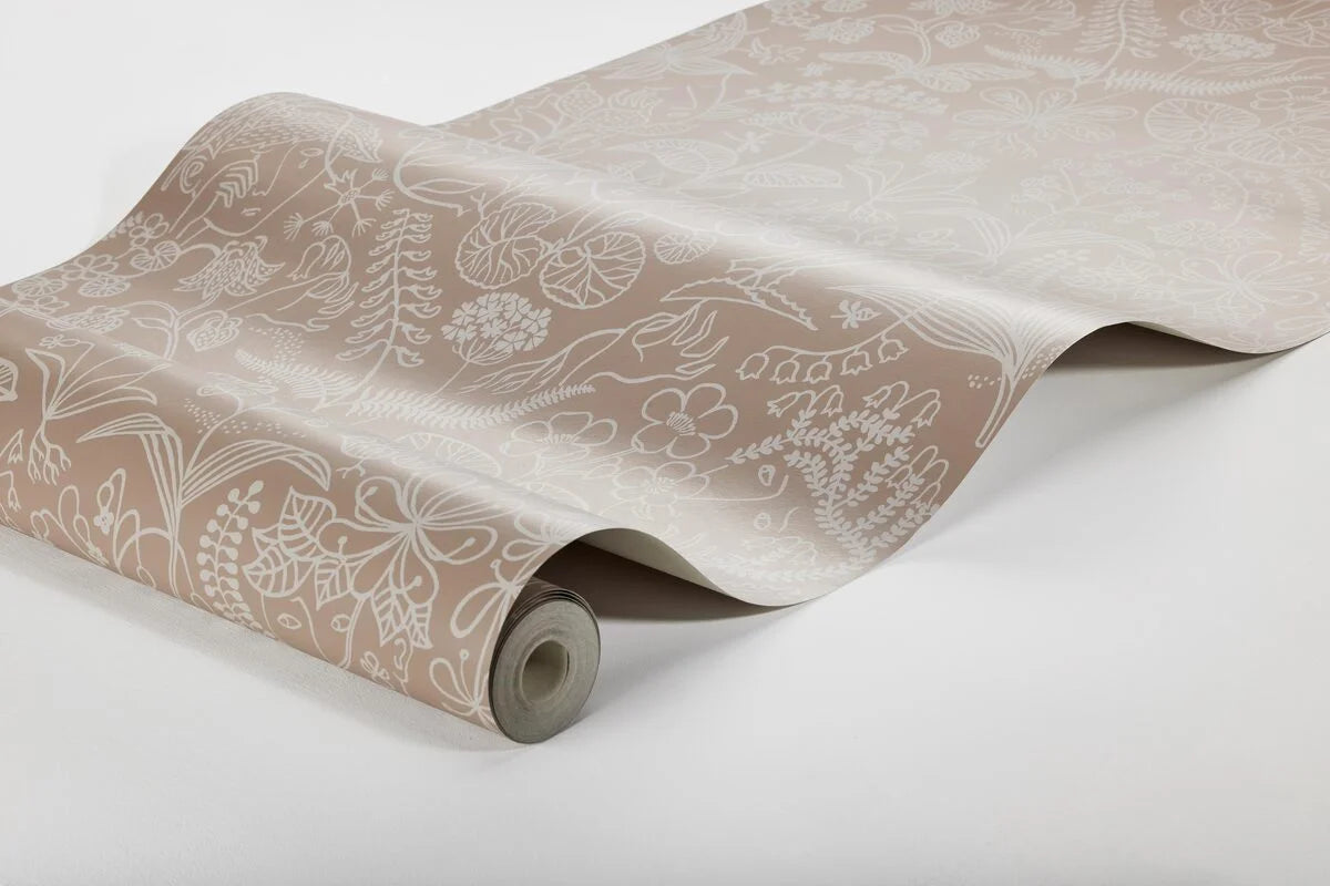 Wallpaper with a floral pattern of flowers and leaves GRAZIA brown