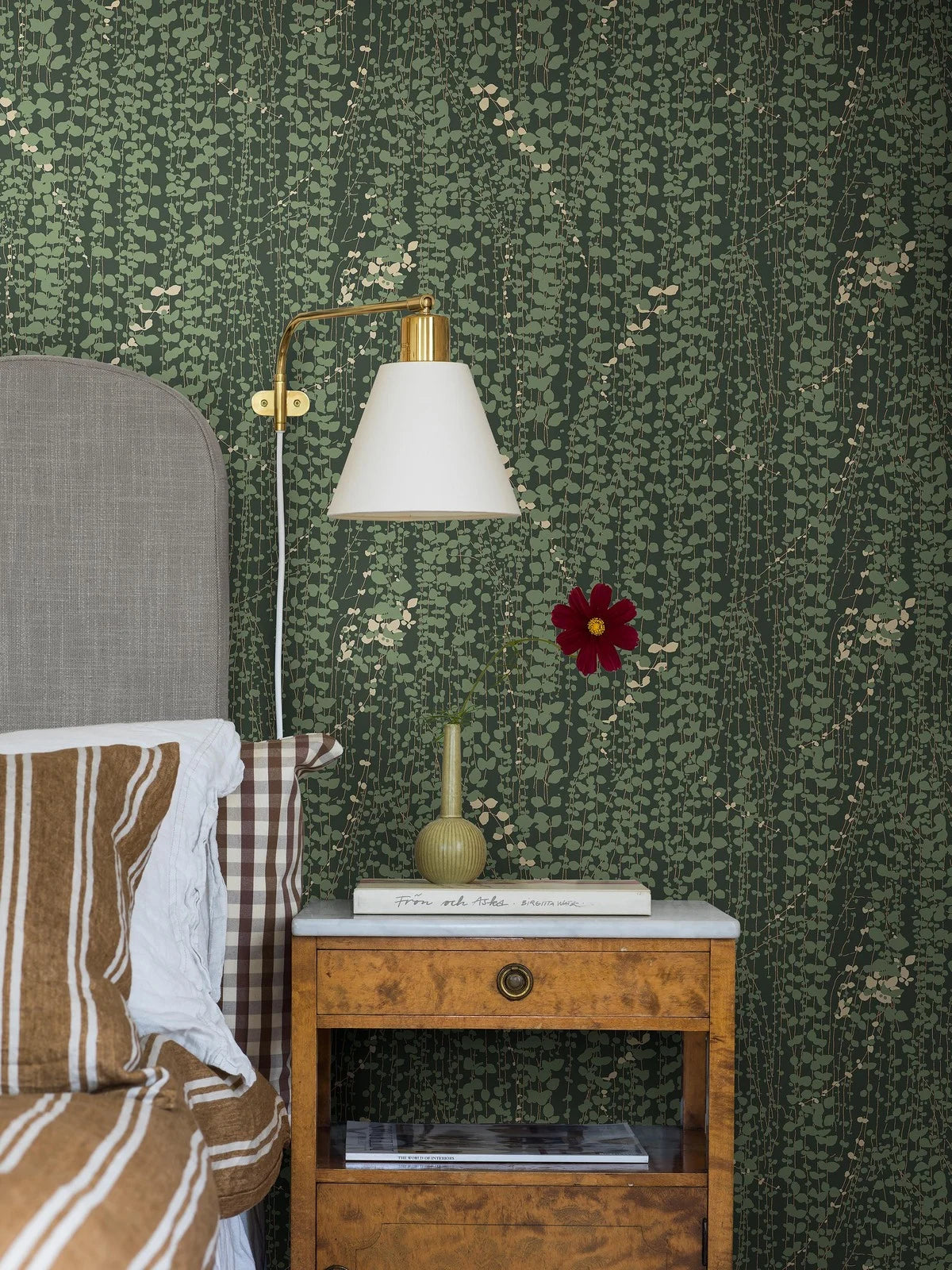 Tapeta s rastlinným vzorom listov RANKE zelená