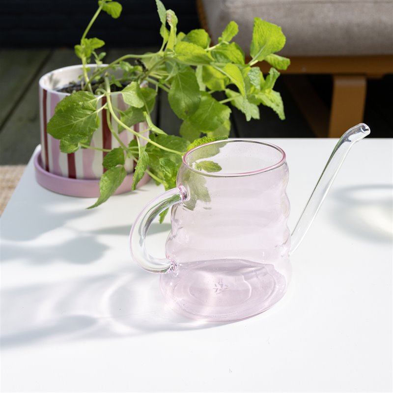 CAN SWELL pink glass watering can