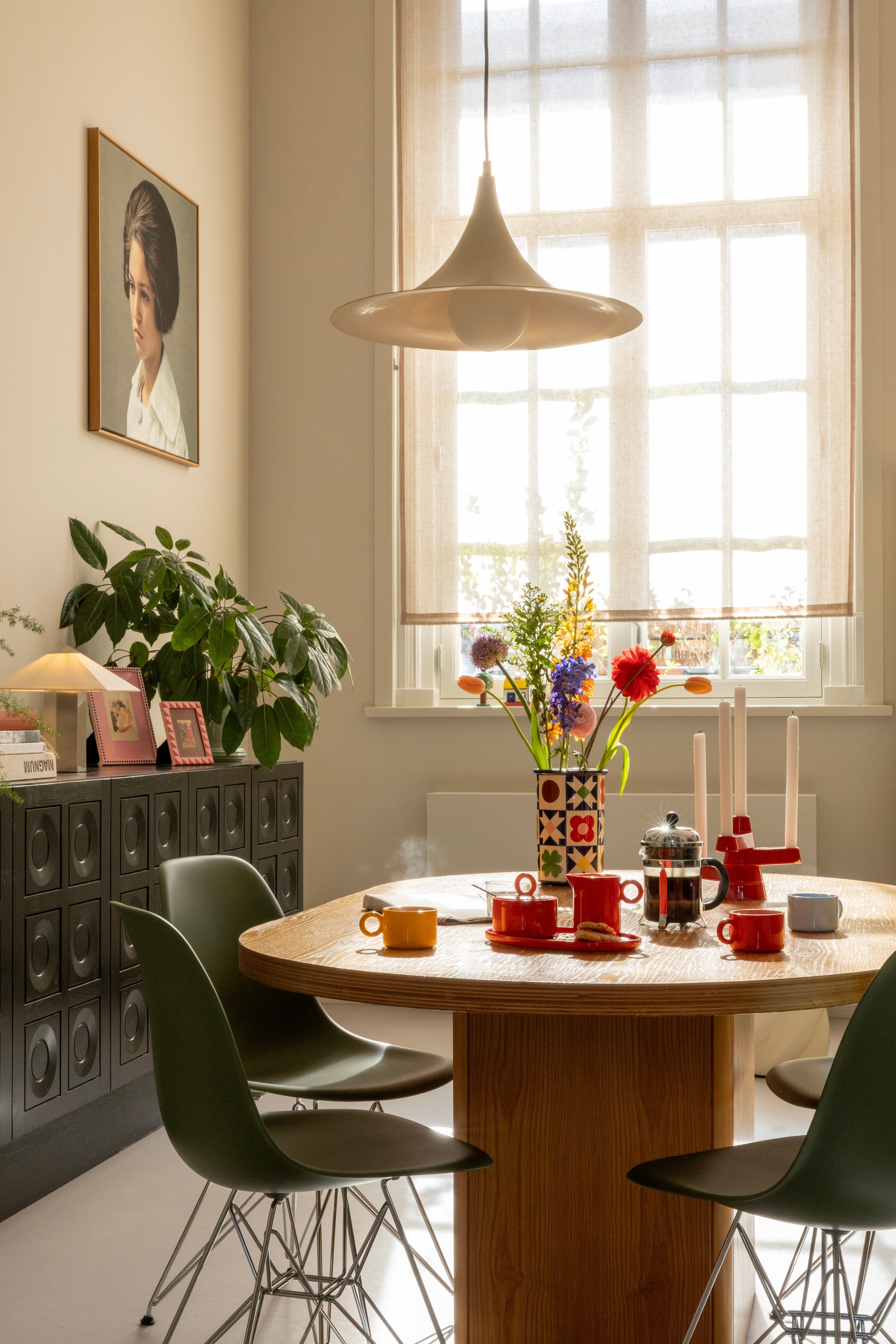 PATCH QUILT vase blue with white and red