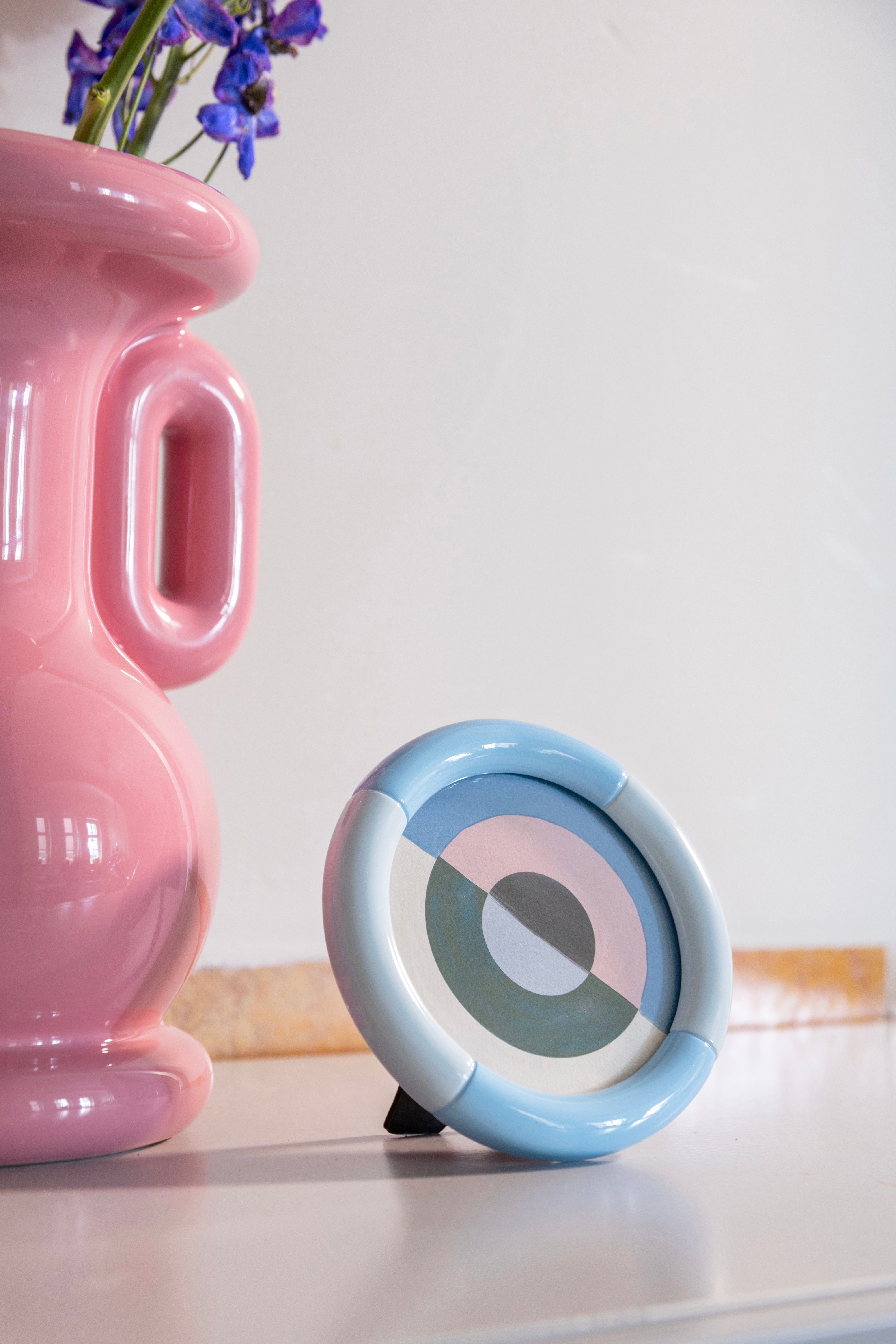 RIFT ROUND photo frame blue