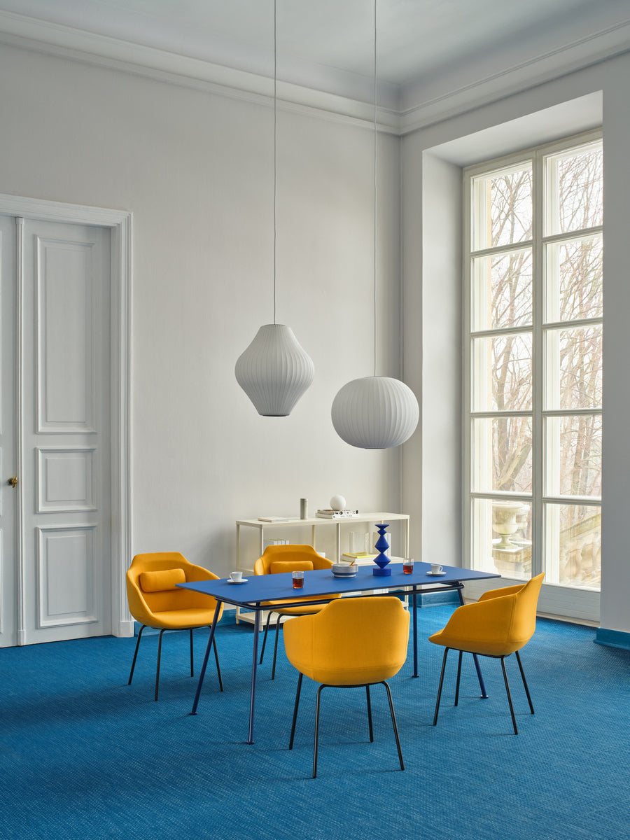 Stolička ULTRA s kovovou základňou