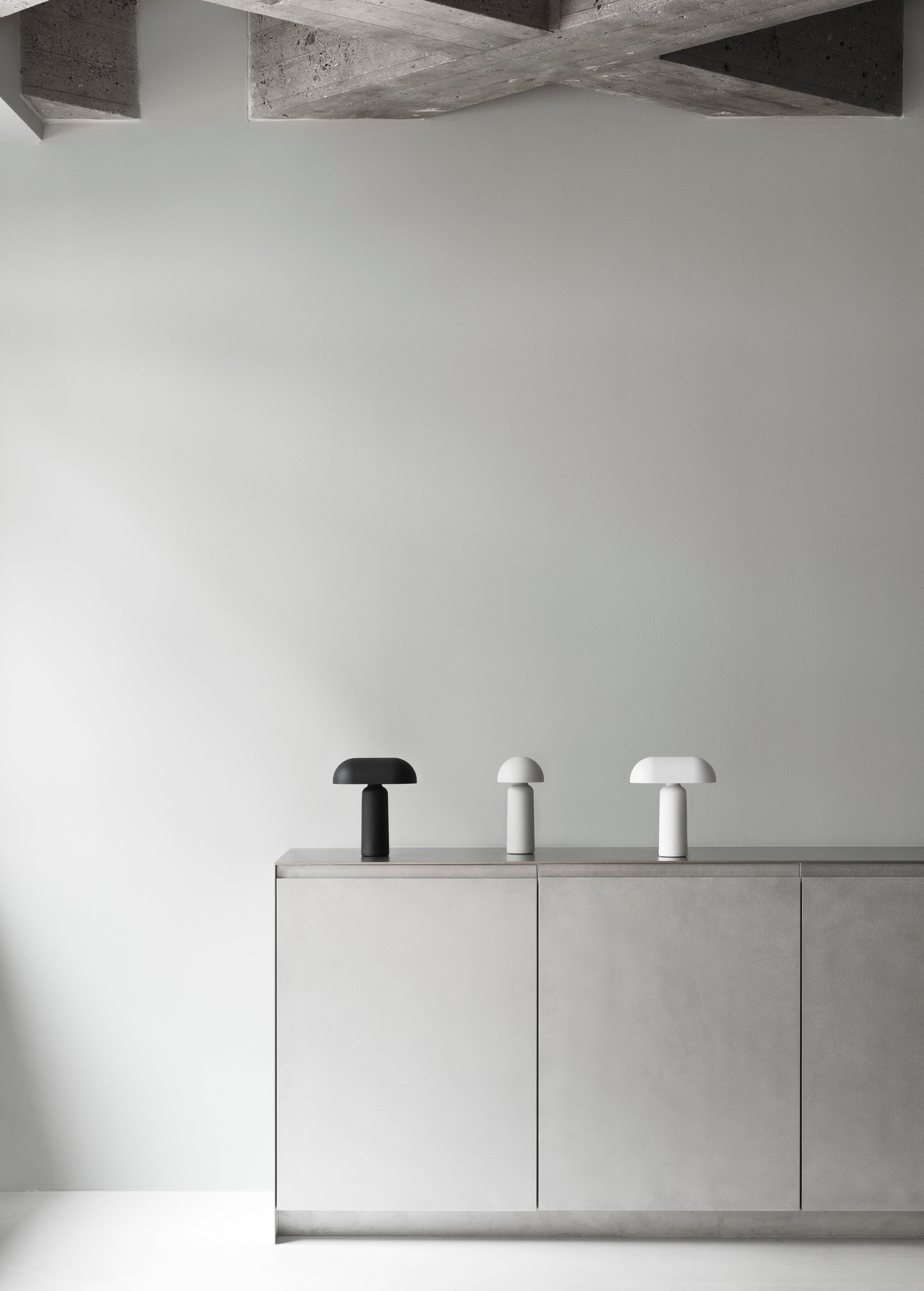 Prenosná lampa PORTA biela