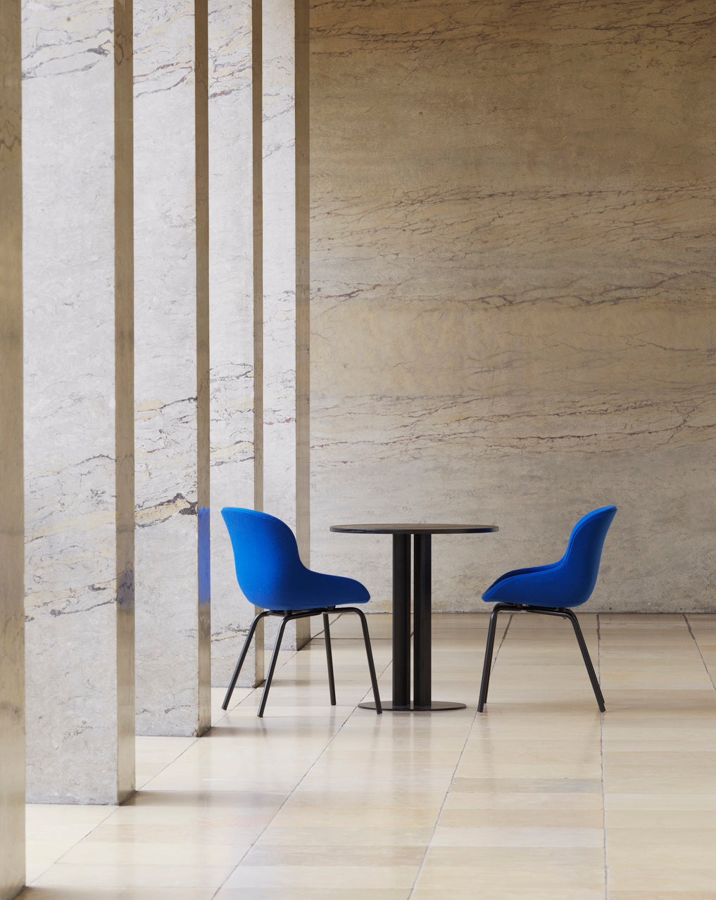 Cafe table Scala black marble top with a black base