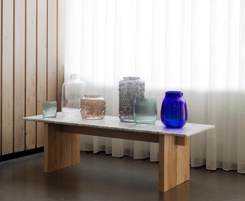 Kávový stolík SOLID tmavohnedý jaseň