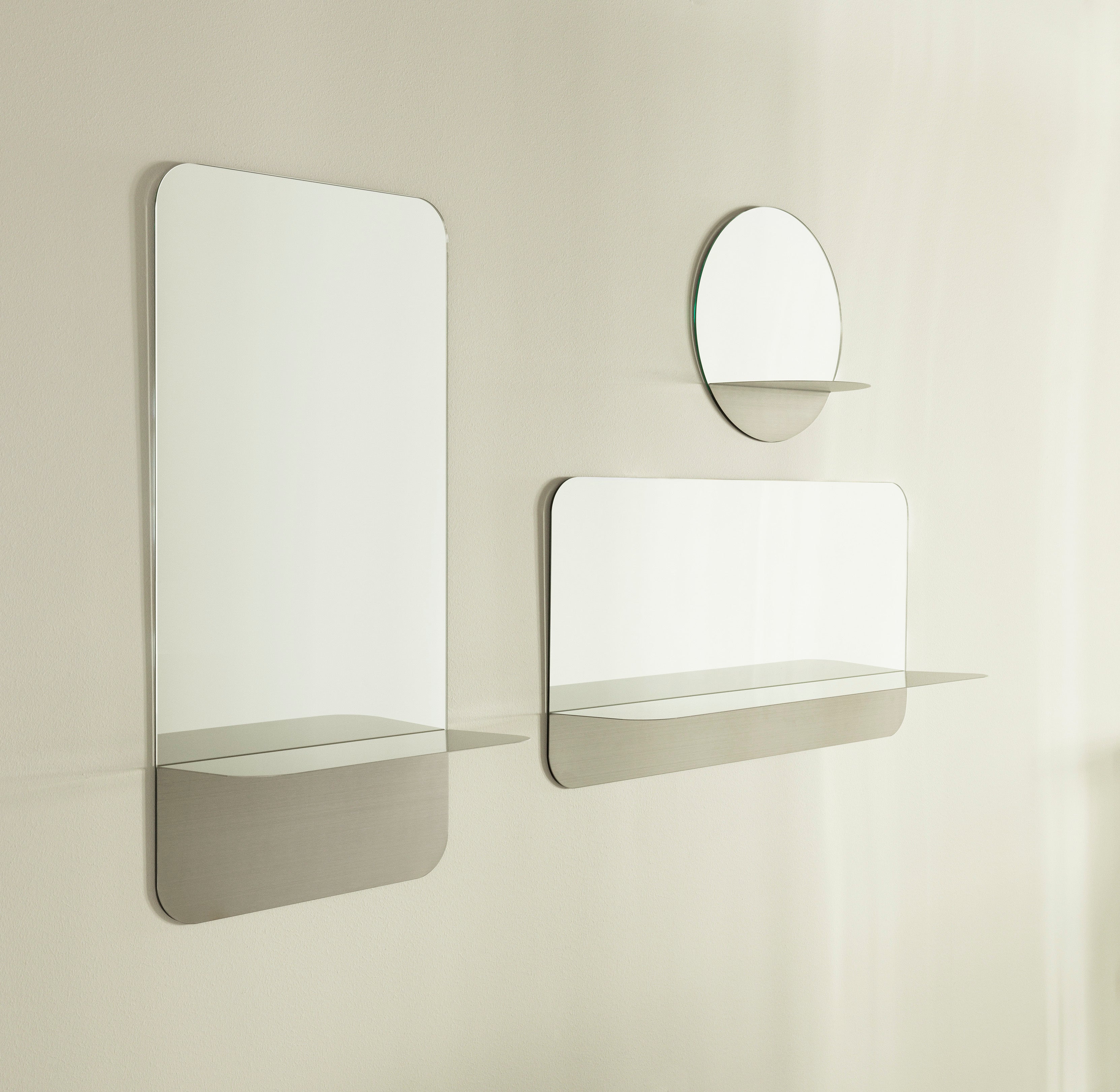 HORIZON HORIZONTAL Mirror with Shelf Silver