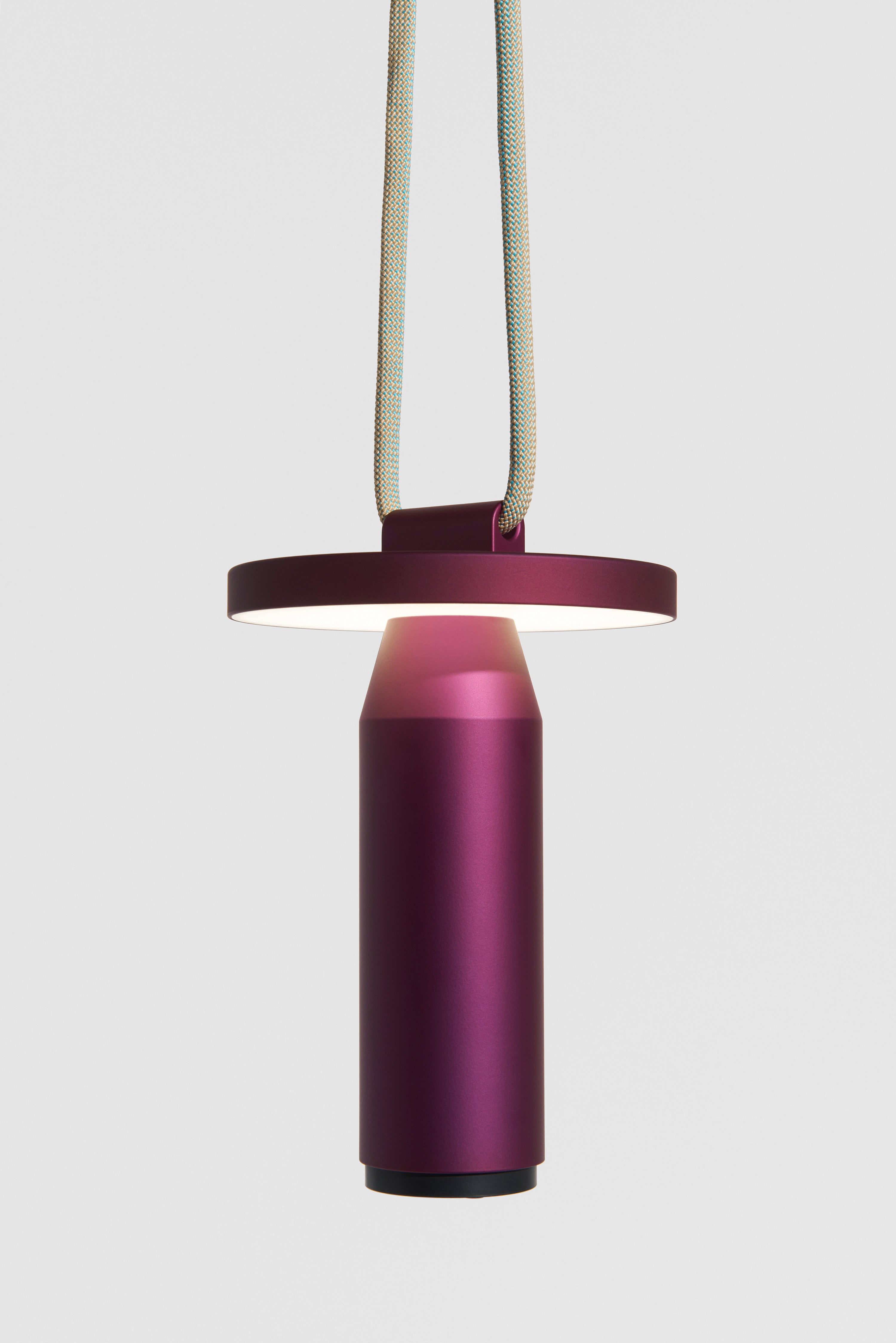 Prenosná lampa QUASAR fialová