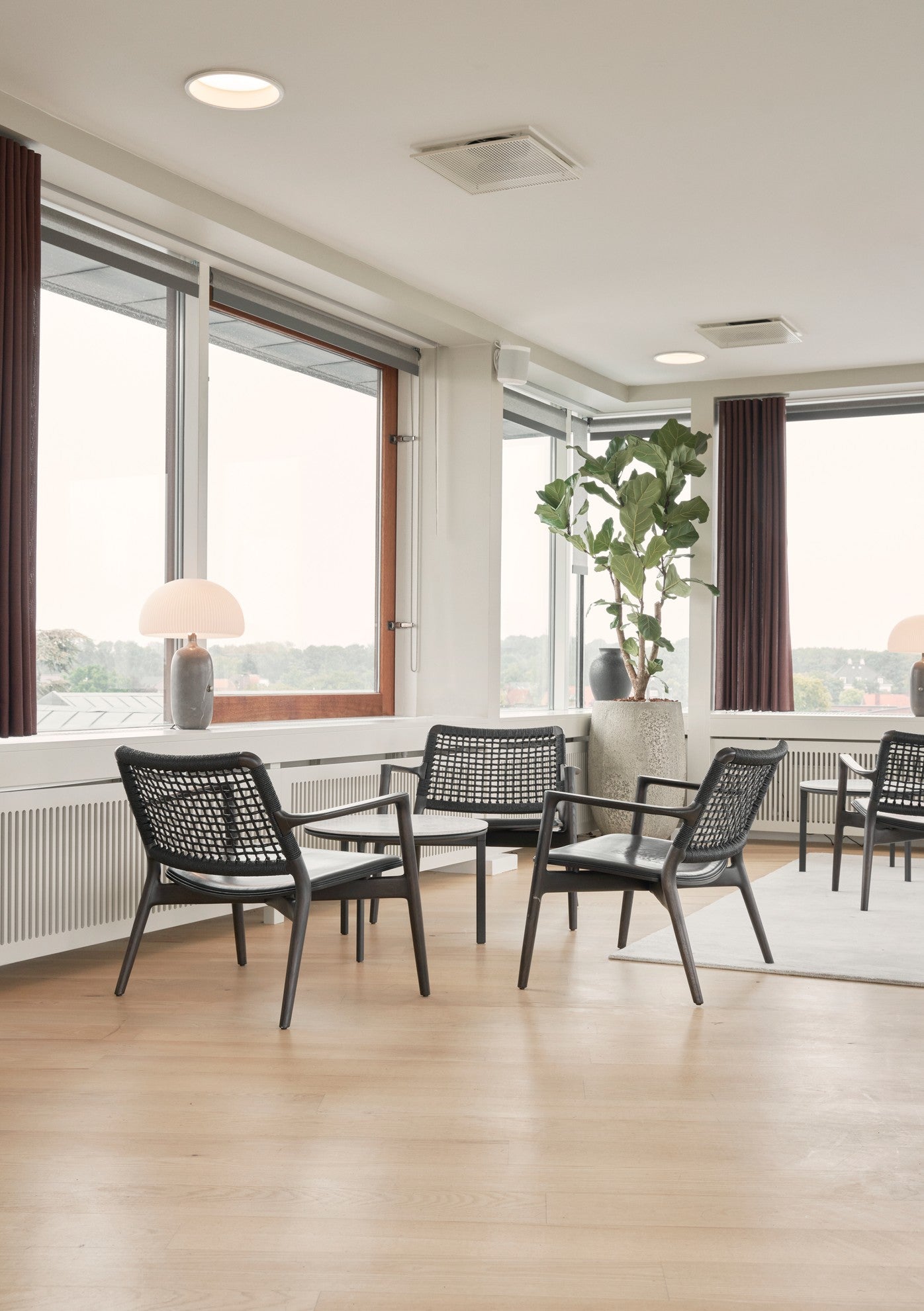 CABIN Armchair Black Leather with Dark Oak Base