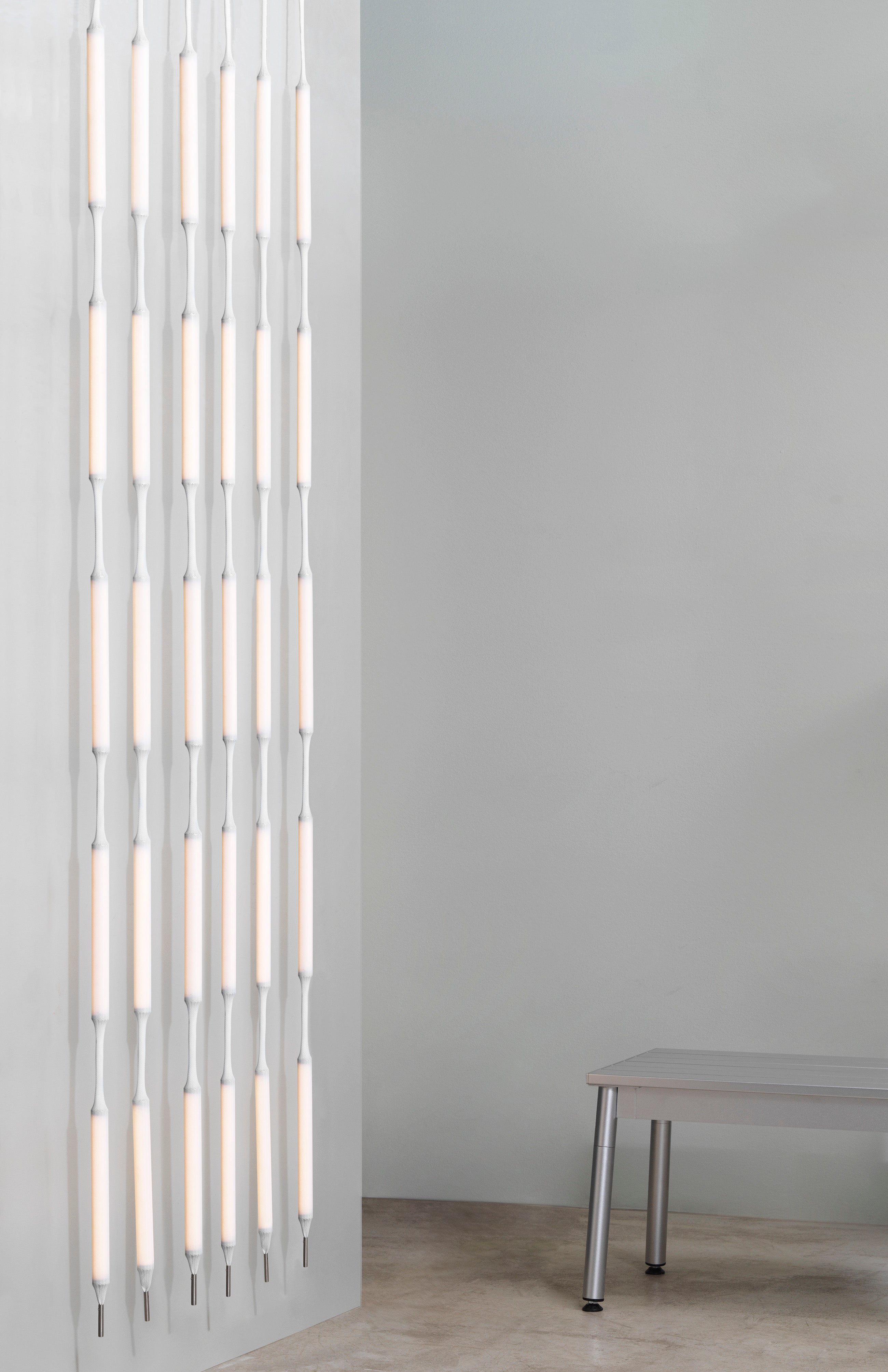 REB white pendant lamp