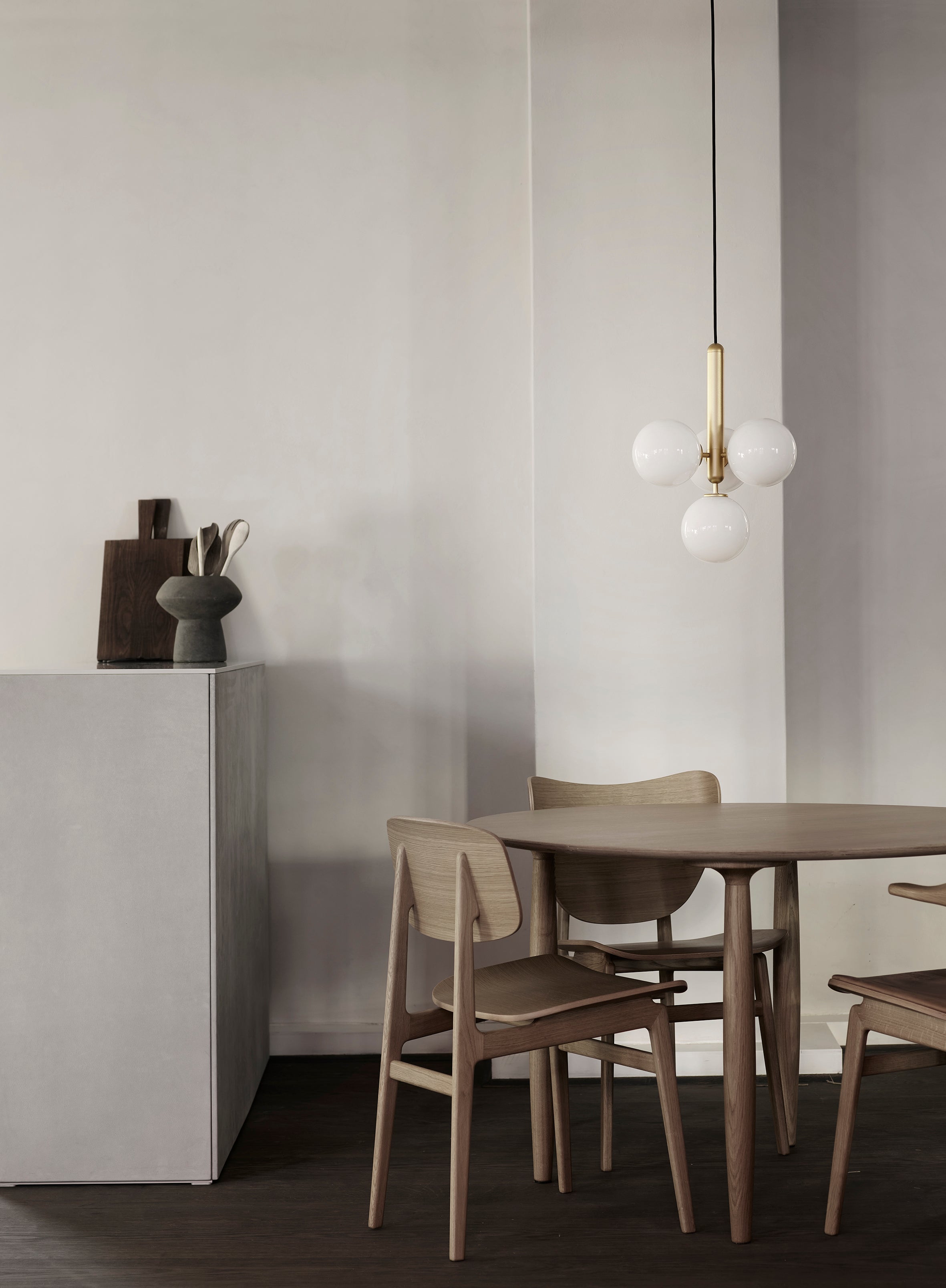 MIIRA Pendant Lamp 4 Brass with Opal Glass