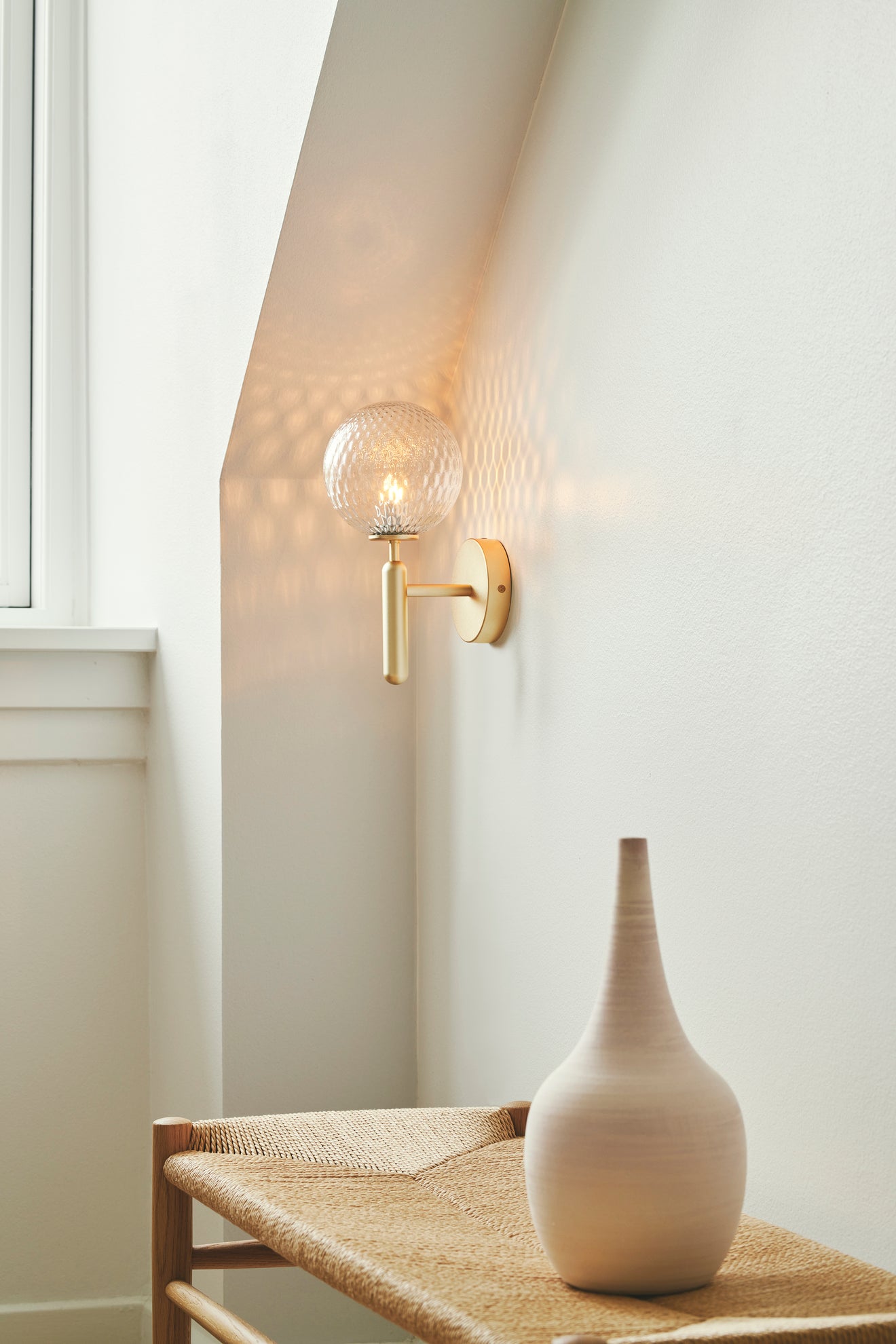 MIIRA Wall Lamp in Brass with Transparent Glass