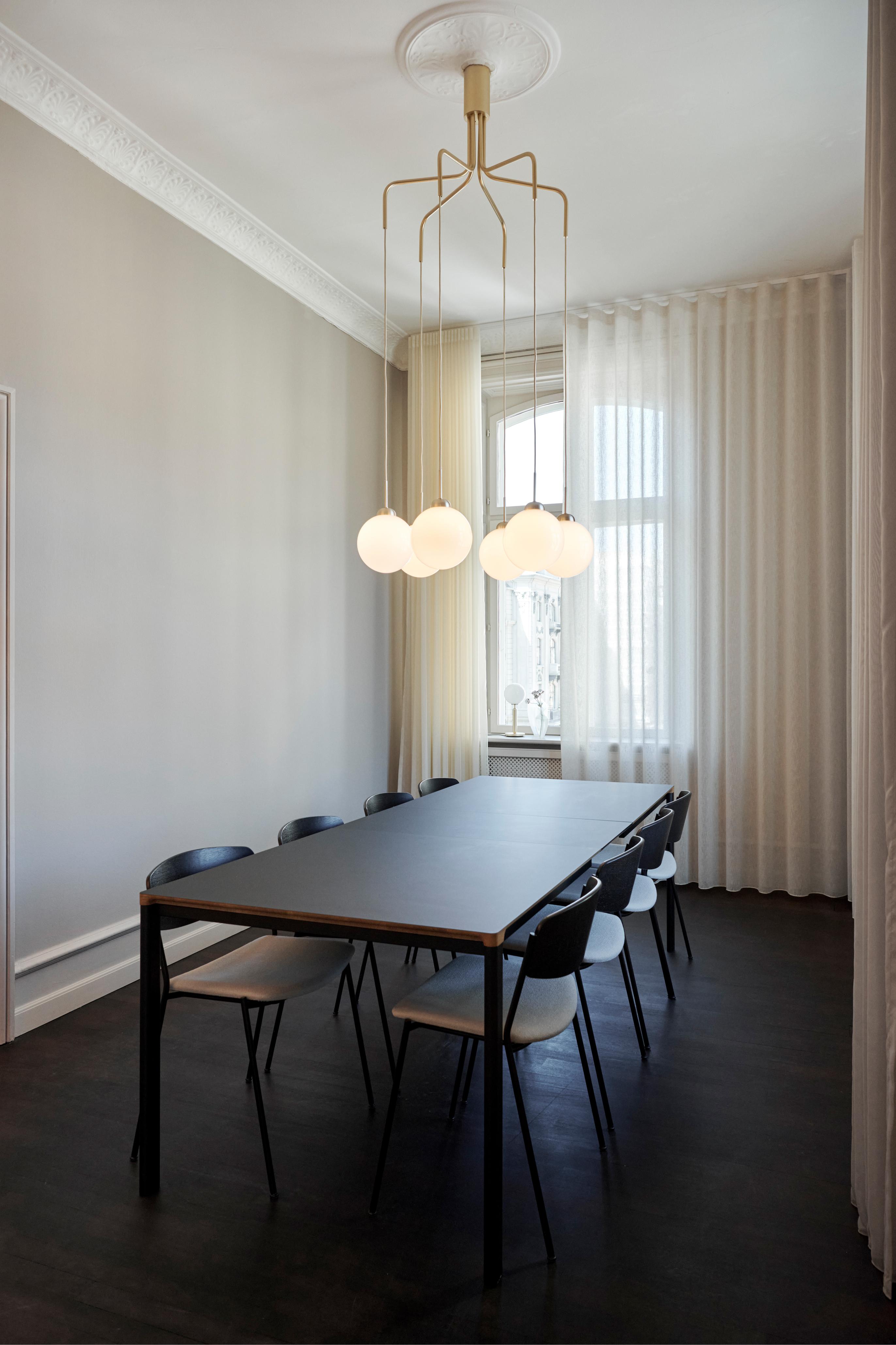 APIALES CLUSTER 6 Pendant Lamp in Brass with Opal Glass [Antonina] [Amelia spr]