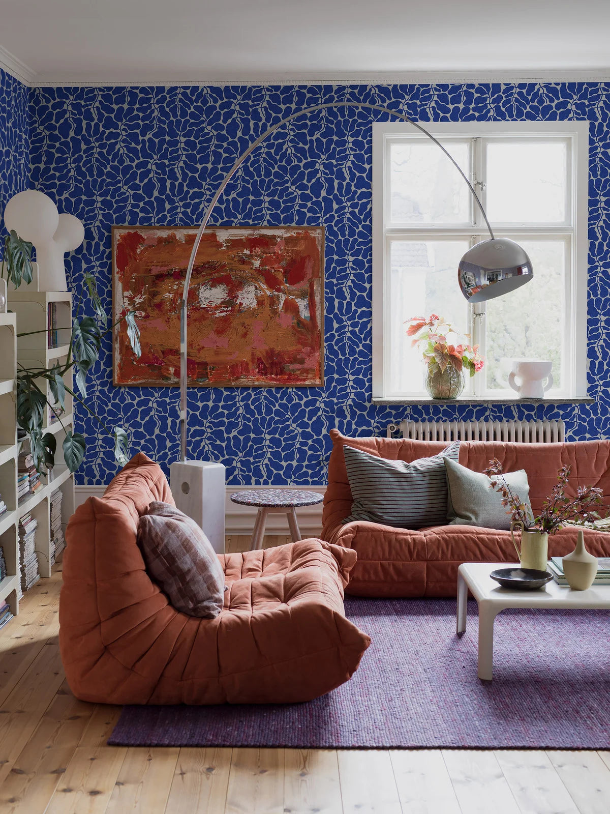 Tapeta z flizelínu s rastlinným vzorom MOJA TAJNÁ ZÁHRADA modrá s bielou