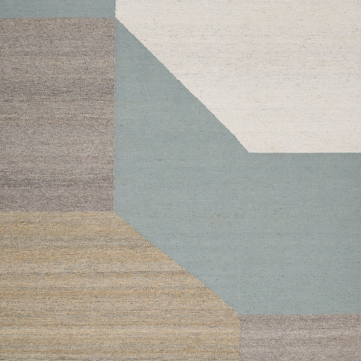 BLOCCHI Rug - AQUA beige with marine