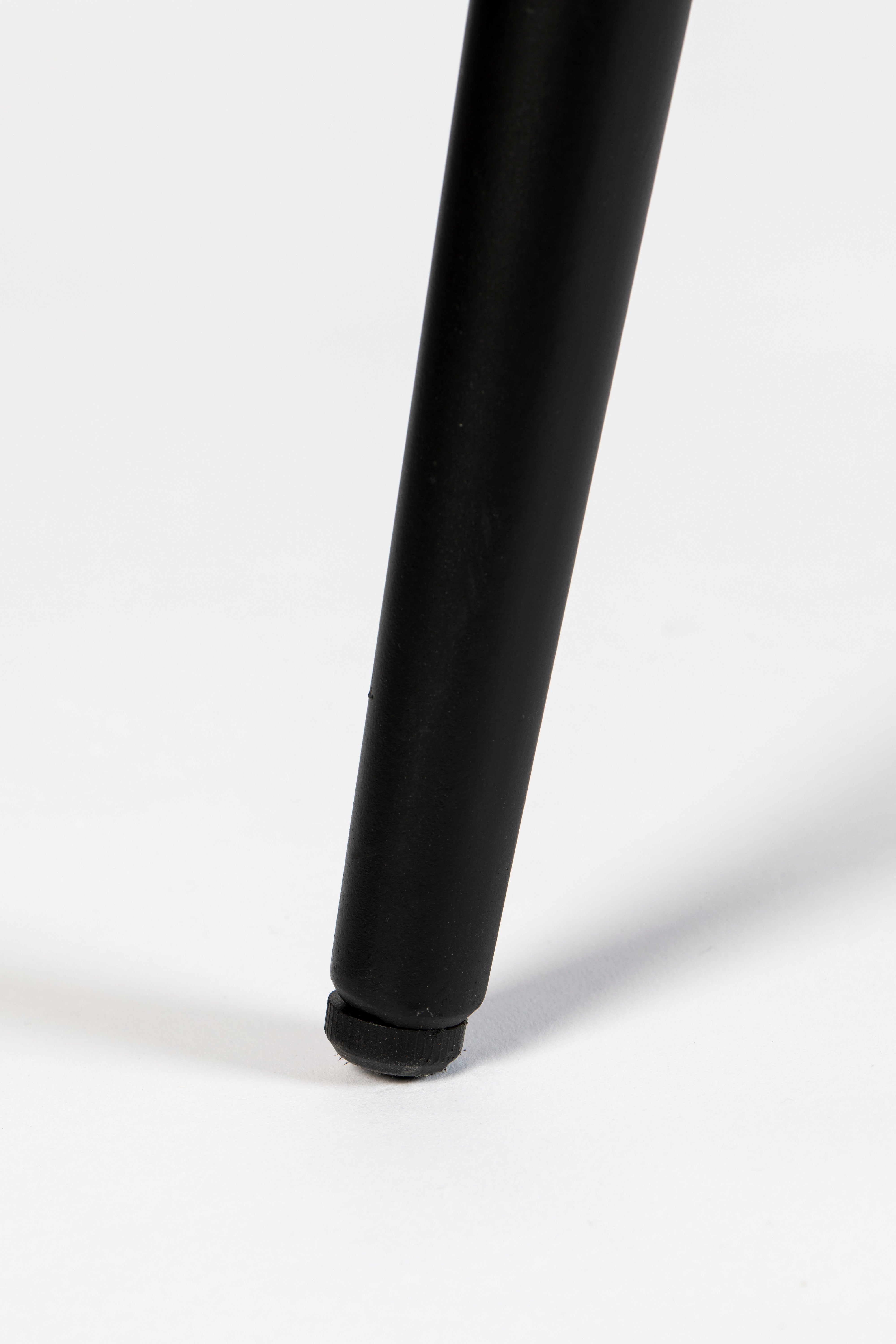 Okrúhly stôl MO z čierneho teakového dreva