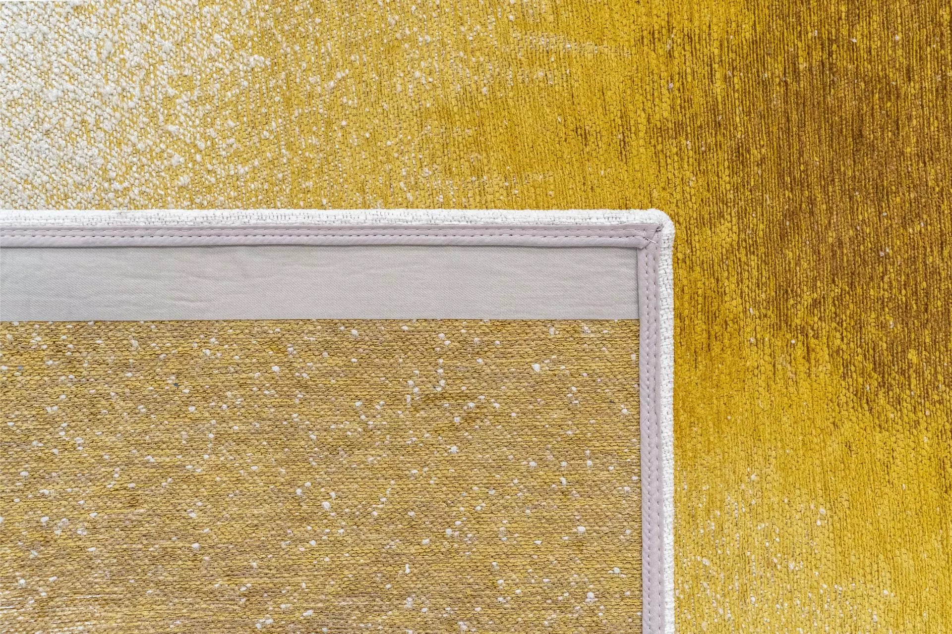 Koberec DROP biely so žltým