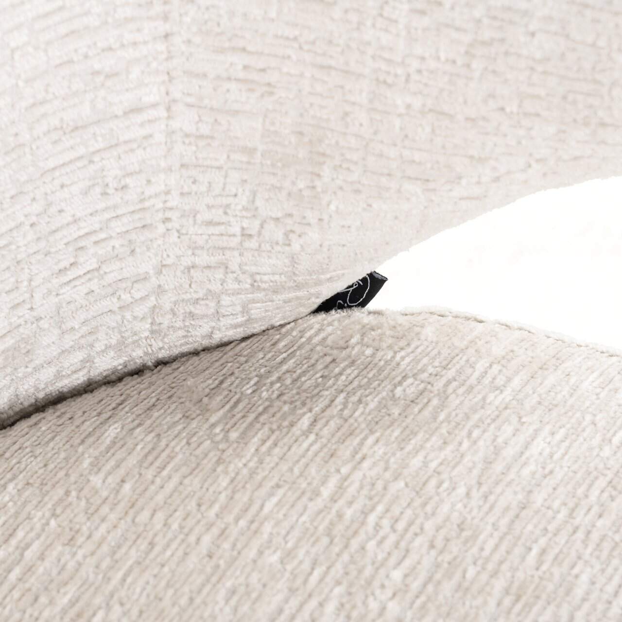 Otáčacie kreslo MILLY biele s čiernym podstavcom