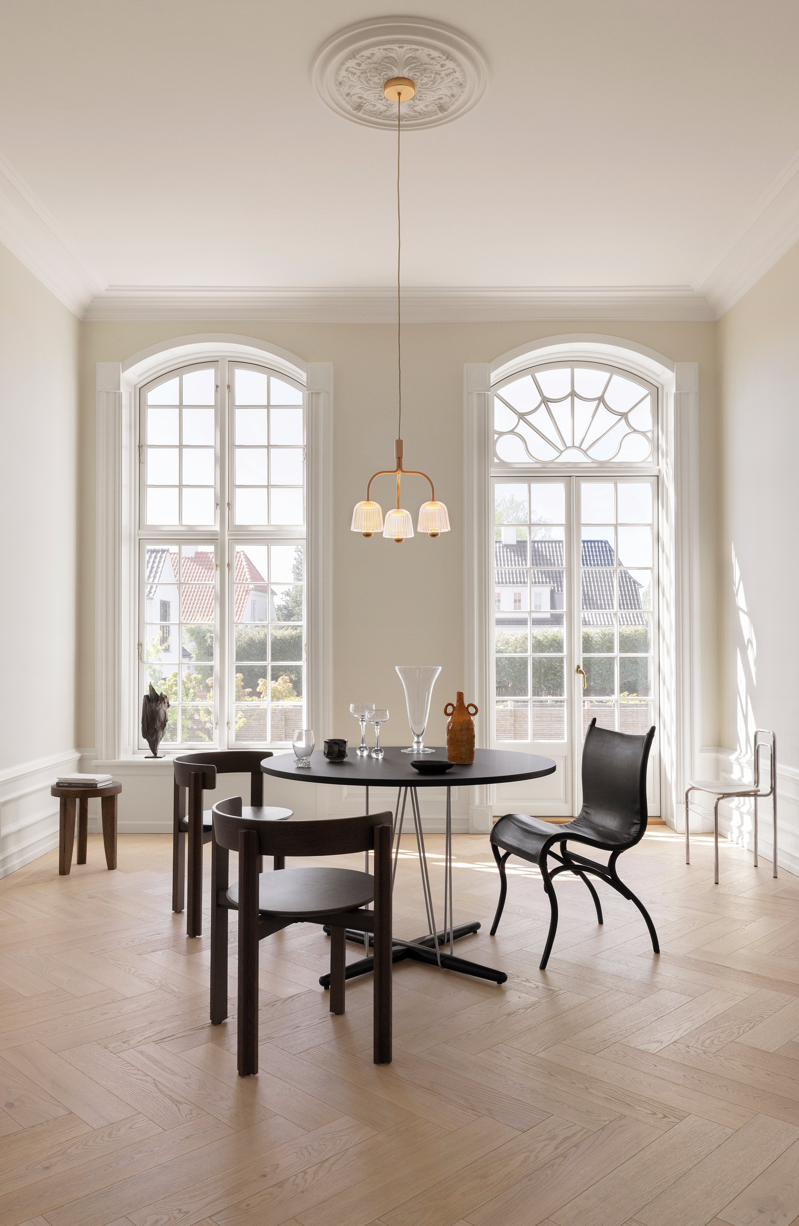 Lampa visiacá ASTEEA 3 zlatá s transparentnou