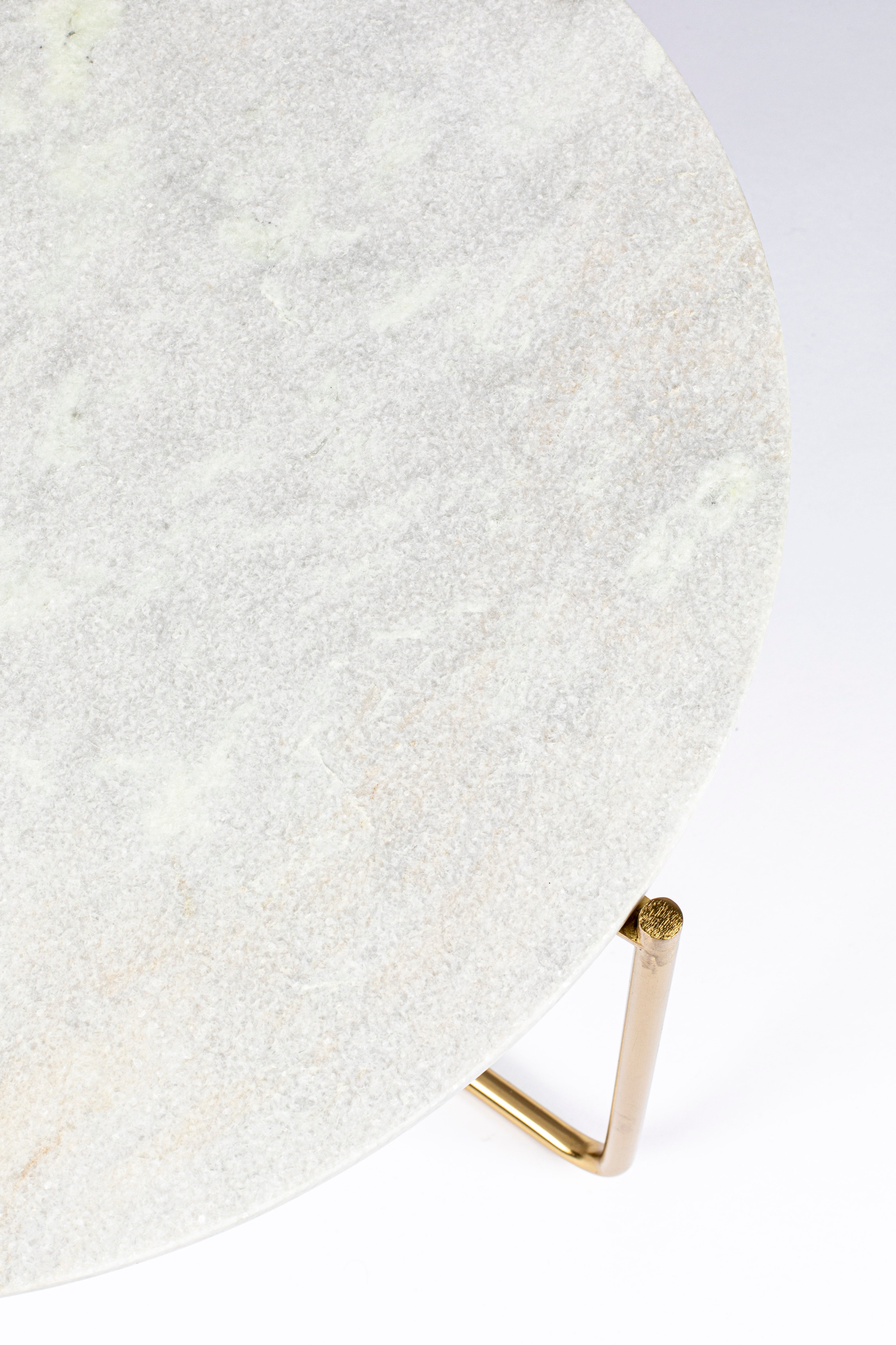 Kávový stolík TIMPA biely mramor so zlatým podstavcom