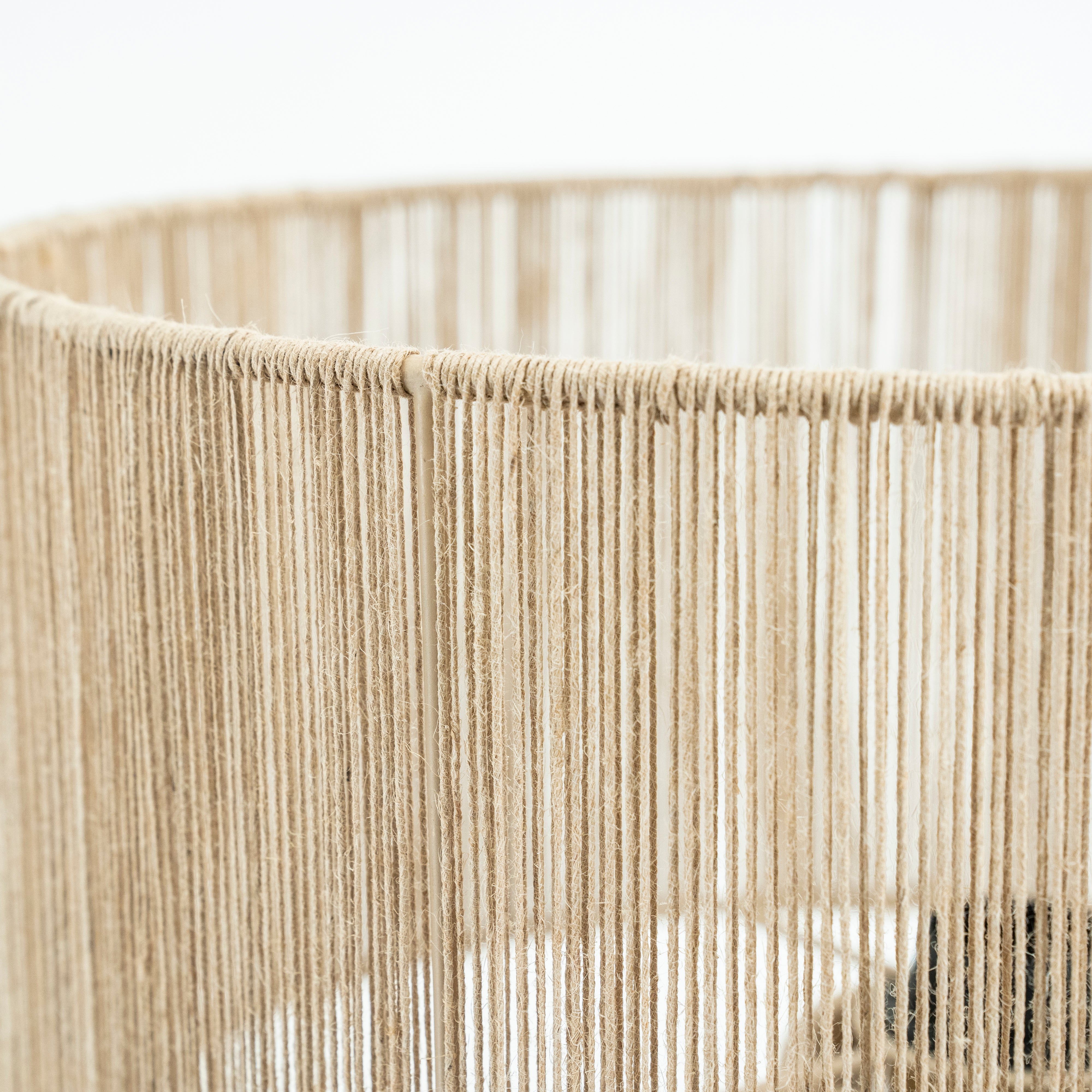 OSHU jute floor lamp