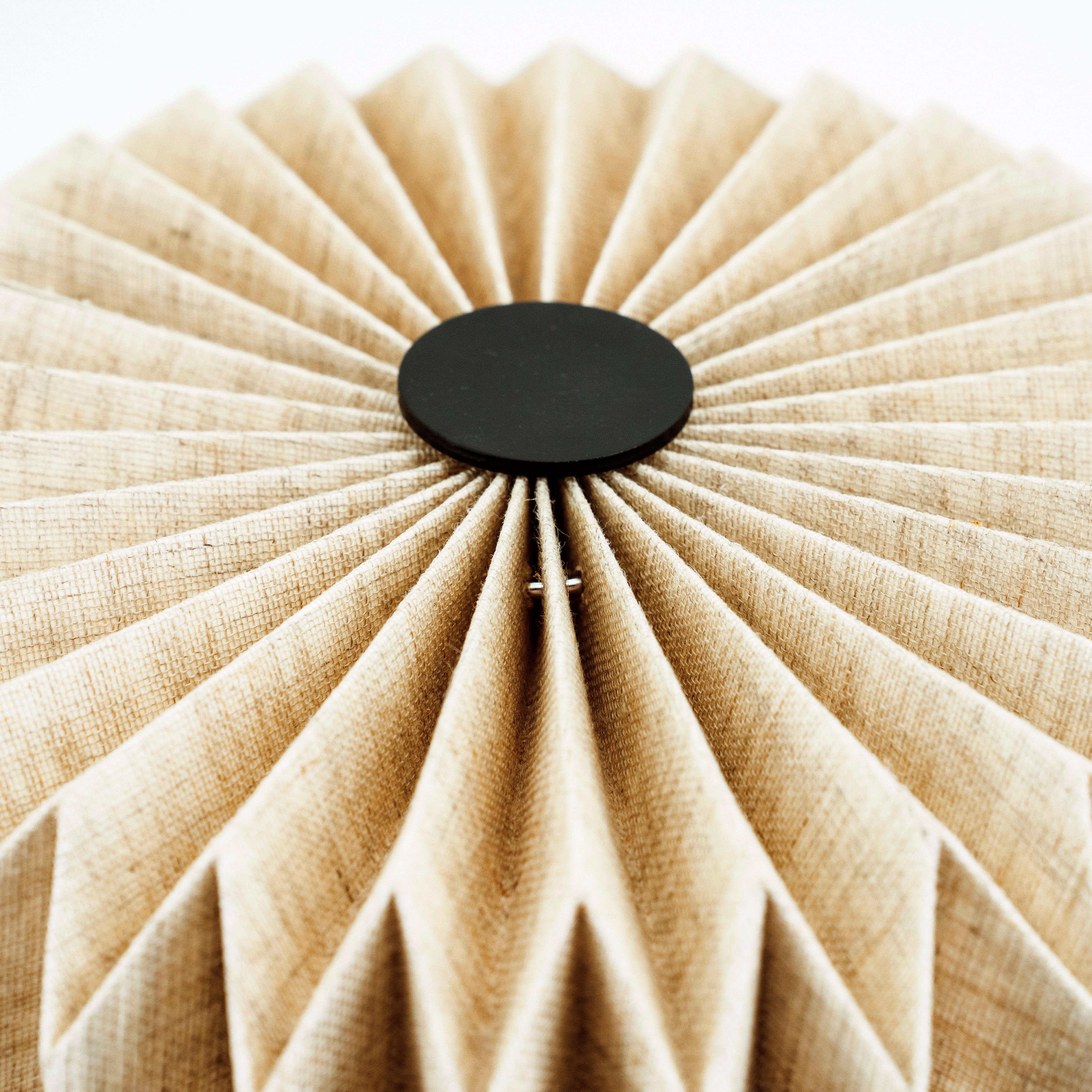 ZUKI Floor Lamp in Paper and Linen with Wooden Base